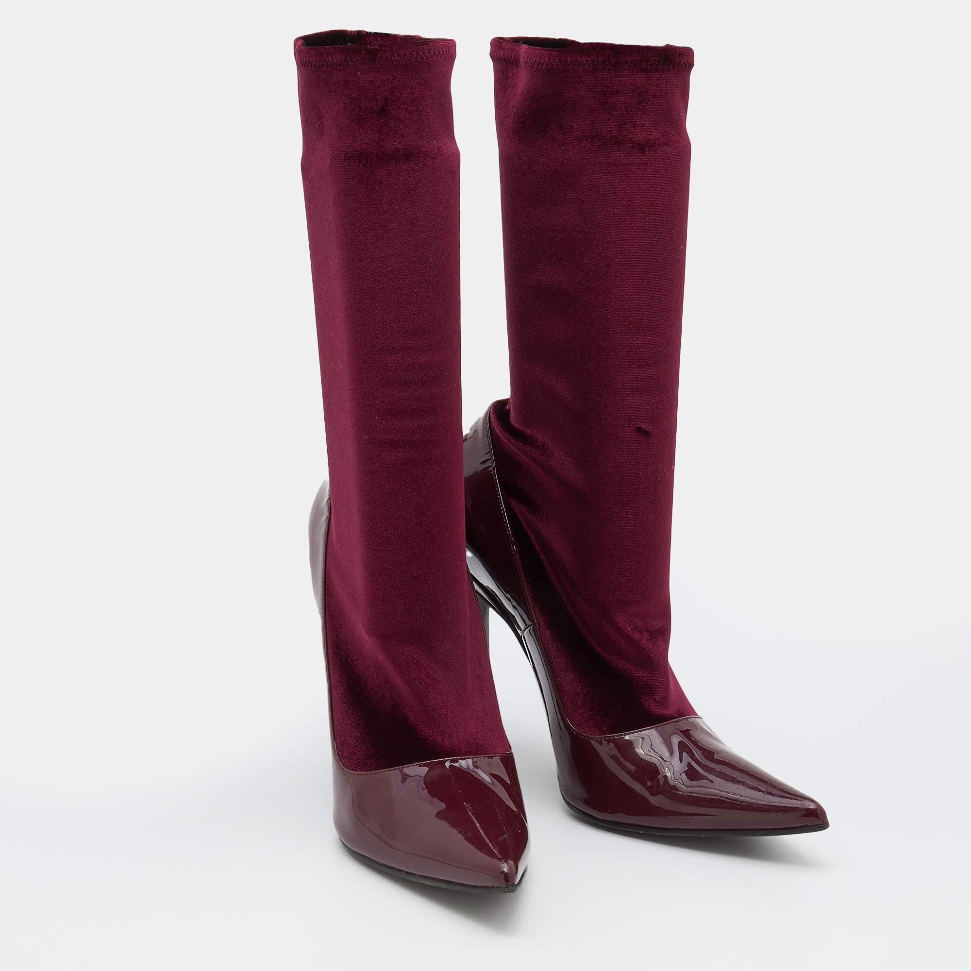 Balenciaga Burgundy Patent Leather And Velvet Knife Stretch Sock Boots Size 39 In Good Condition In Dubai, Al Qouz 2
