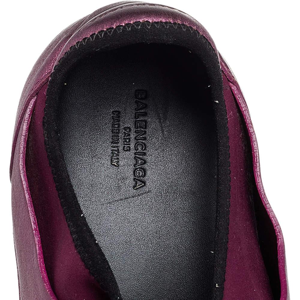 Balenciaga Burgundy/Purple Leather And Canvas Race Runner Sneakers Size 40 For Sale 1