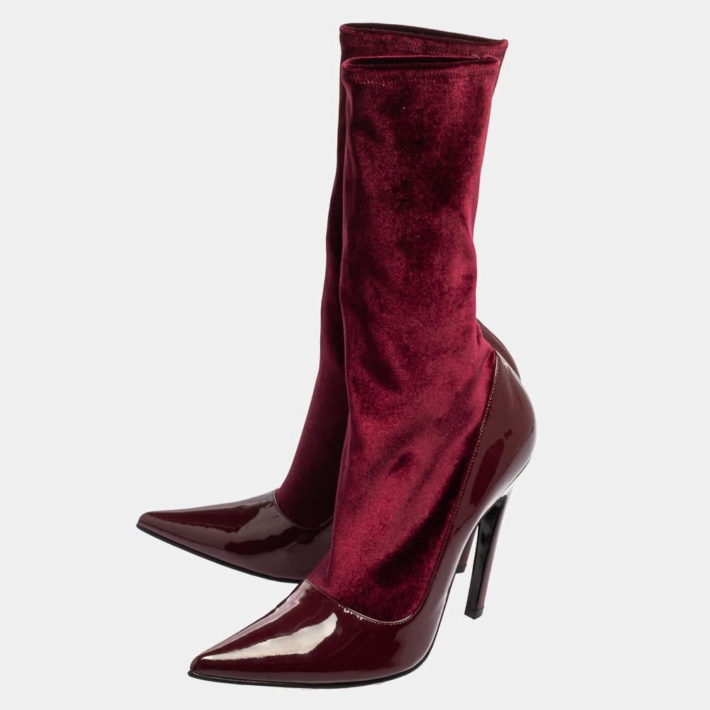 Balenciaga Burgundy Velvet And Patent Leather Knife Mid Calf Boots Size 39 In New Condition For Sale In Dubai, Al Qouz 2