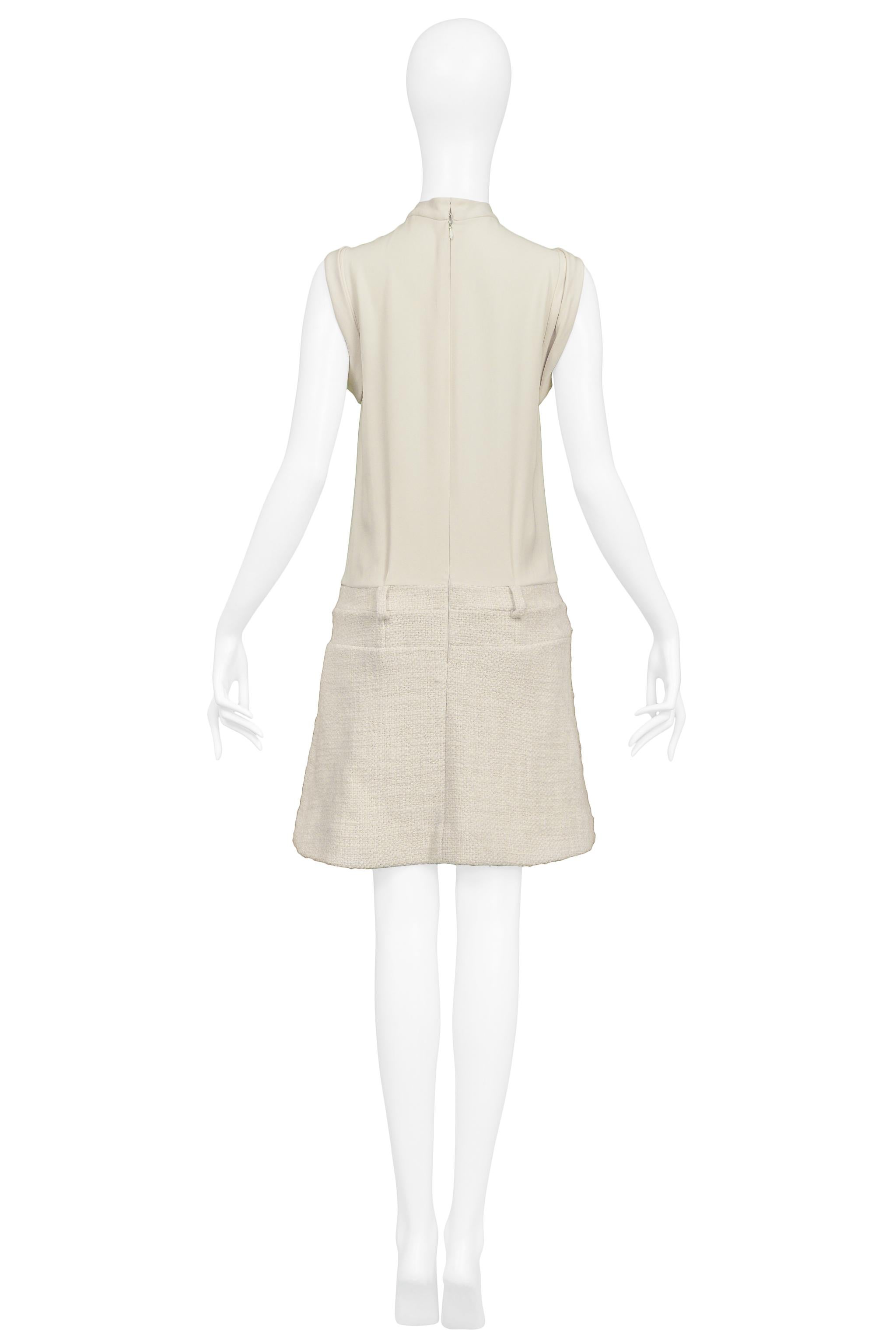 Balenciaga By Ghesquiere Off-White Box Pleat Dress 2006 For Sale 2