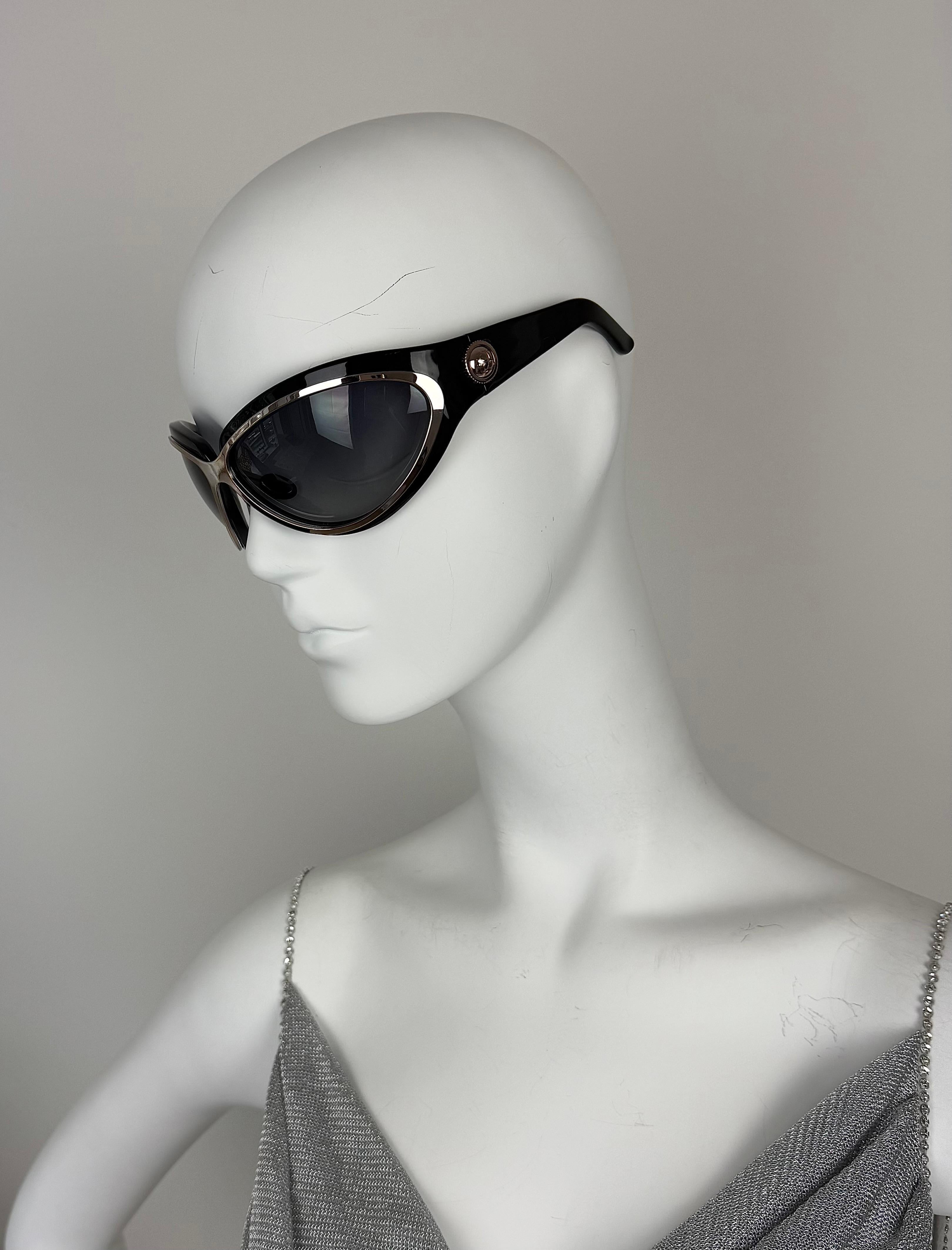 Lunettes de soleil unisexe BALENCIAGA by NICHOLAS GHESQUIERE 2007 Vintage Runway en vente 1
