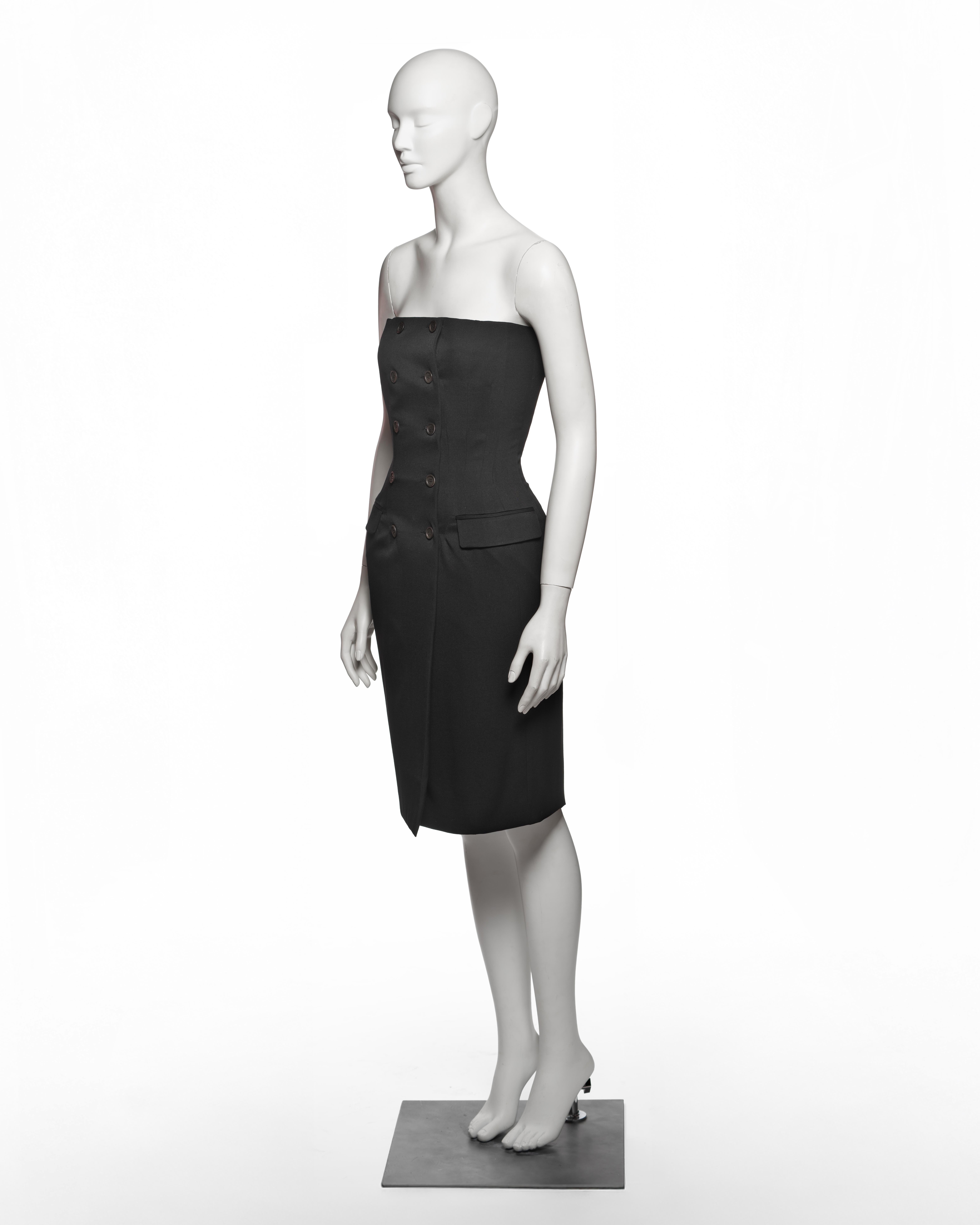 Balenciaga di  Nicolas Ghesquière - Vestito bustier scolpito in lana nera, FW 2001 in vendita 4