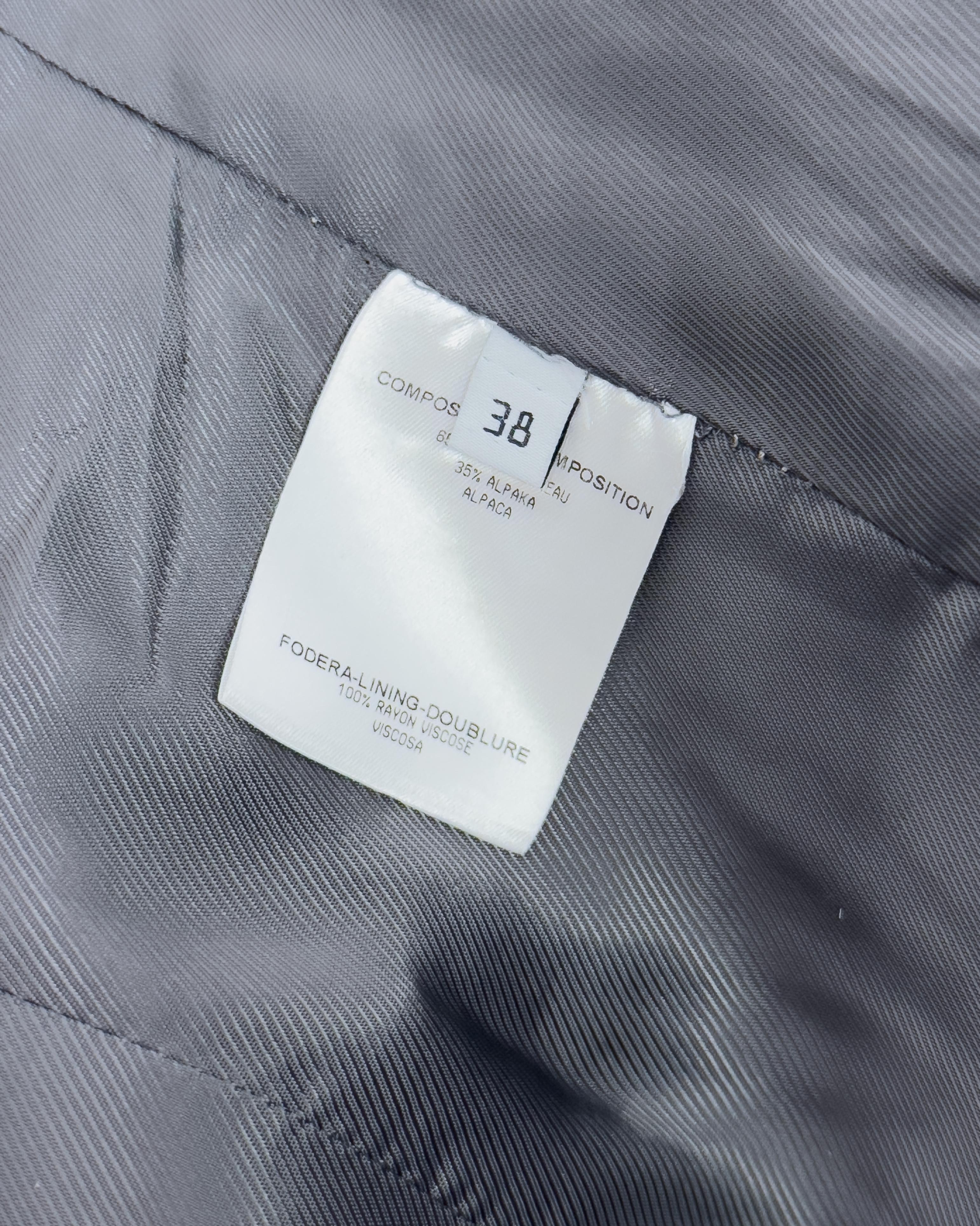 Balenciaga by Nicolas Ghesquiere Herbst 2004 Asymmetrisches Chevron-Tweed-Kleid im Angebot 5