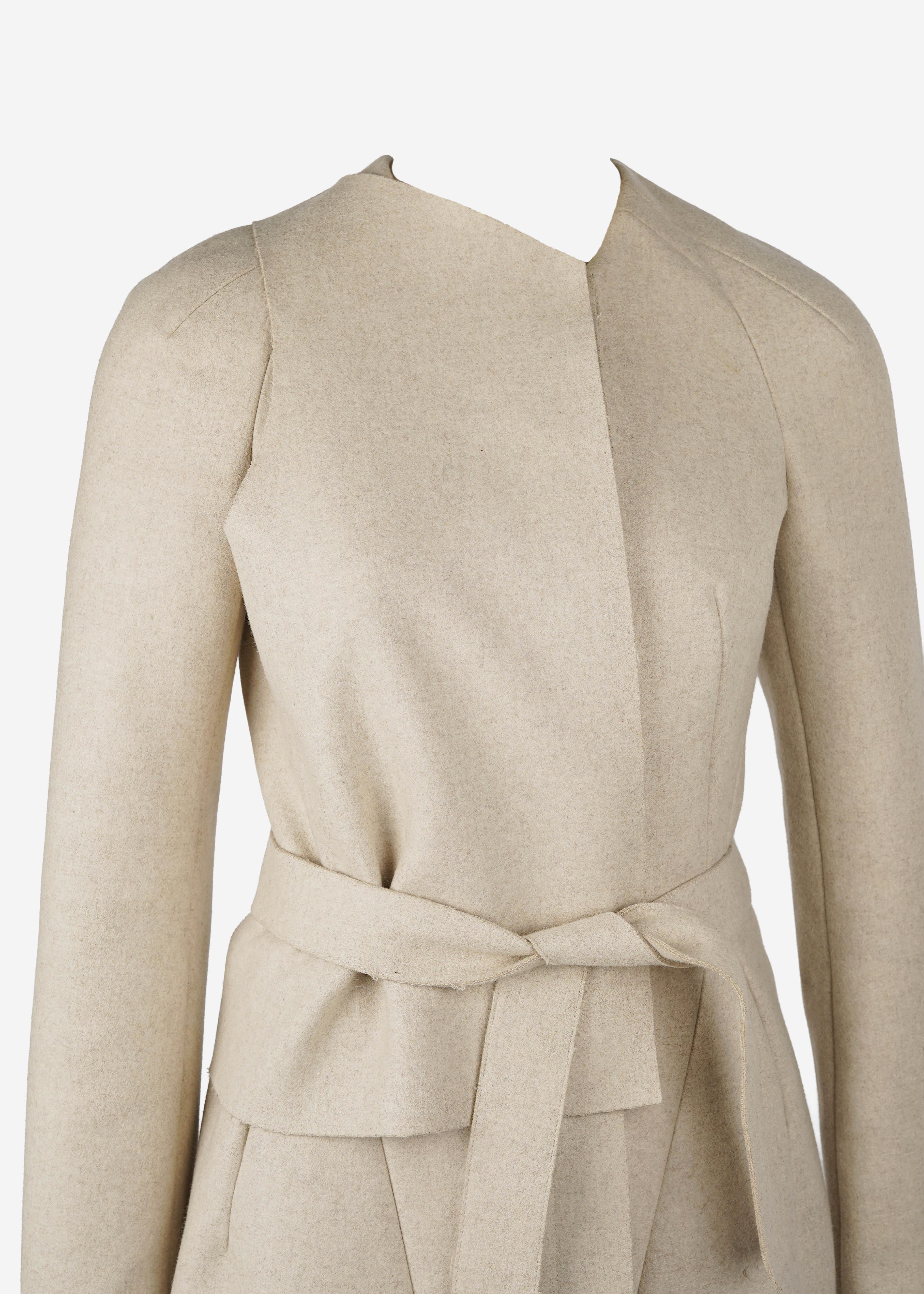 Balenciaga by Nicolas Ghesquière Fall/Winter 2010 Wool Blend Runway Coat – FR36 en vente 1