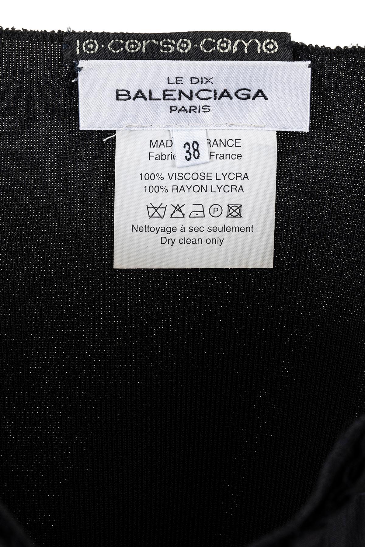 BALENCIAGA BY NICOLAS GHESQUIÈRE FW 01 Mini-jupe plissée en maille, rare et iconique Unisexe en vente