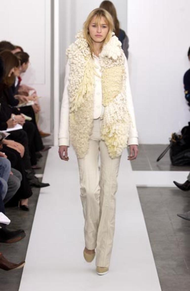 Women's or Men's BALENCIAGA BY NICOLAS GHESQUIÈRE FW 02 Rare long scarf stole For Sale