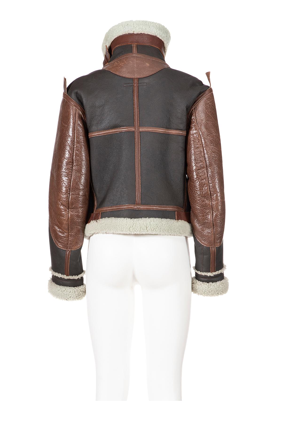 BALENCIAGA BY NICOLAS GHESQUIÈRE FW 03 Chaqueta de aviador de shearling, icónica y poco común Black en venta