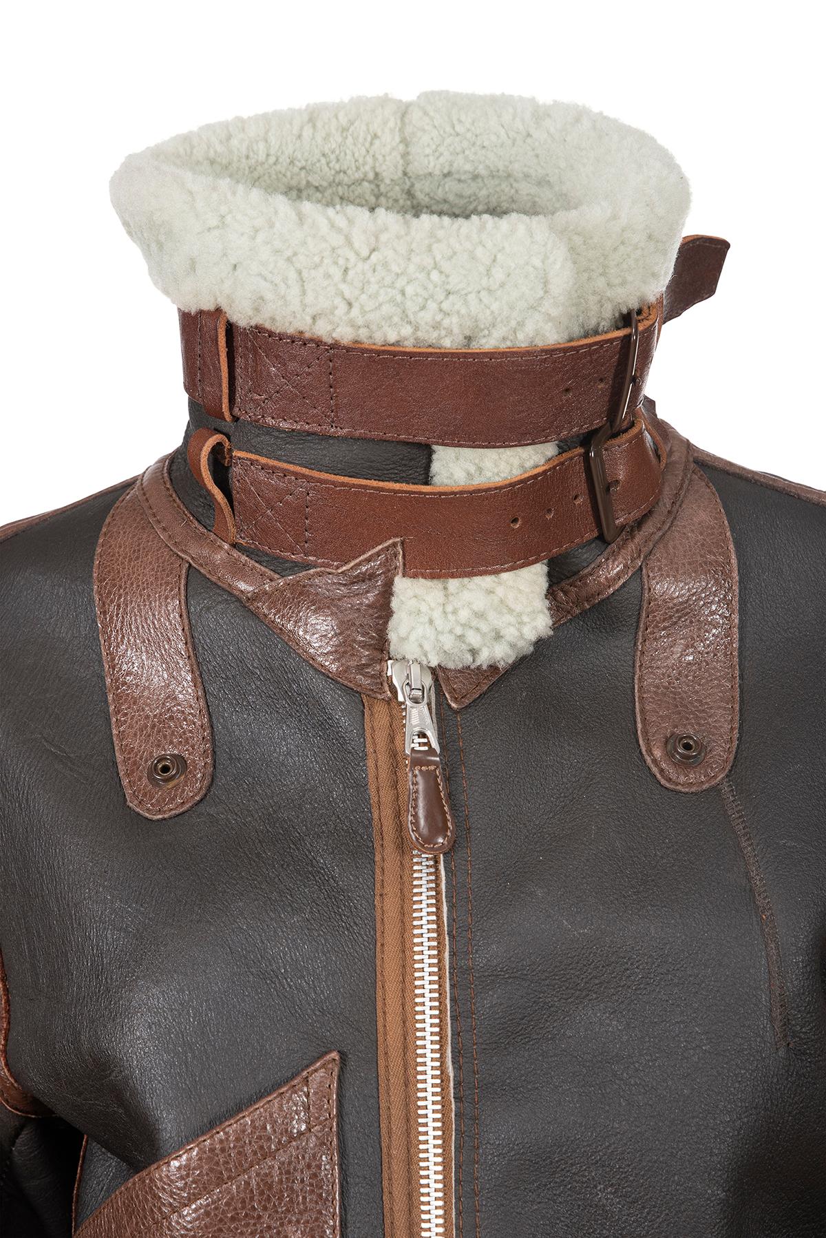BALENCIAGA BY NICOLAS GHESQUIÈRE FW 03 Chaqueta de aviador de shearling, icónica y poco común en venta 3