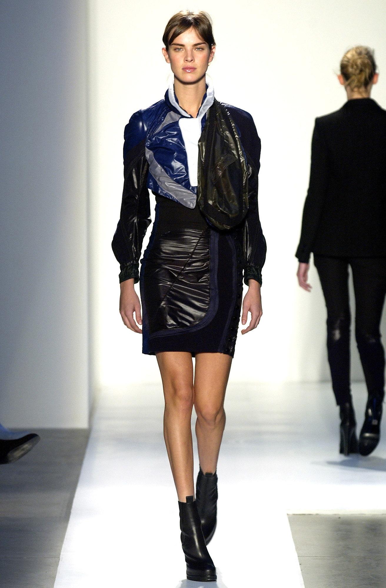 Balenciaga by Nicolas Ghesquière FW 2003 Look de pasarela 29 Chaqueta 