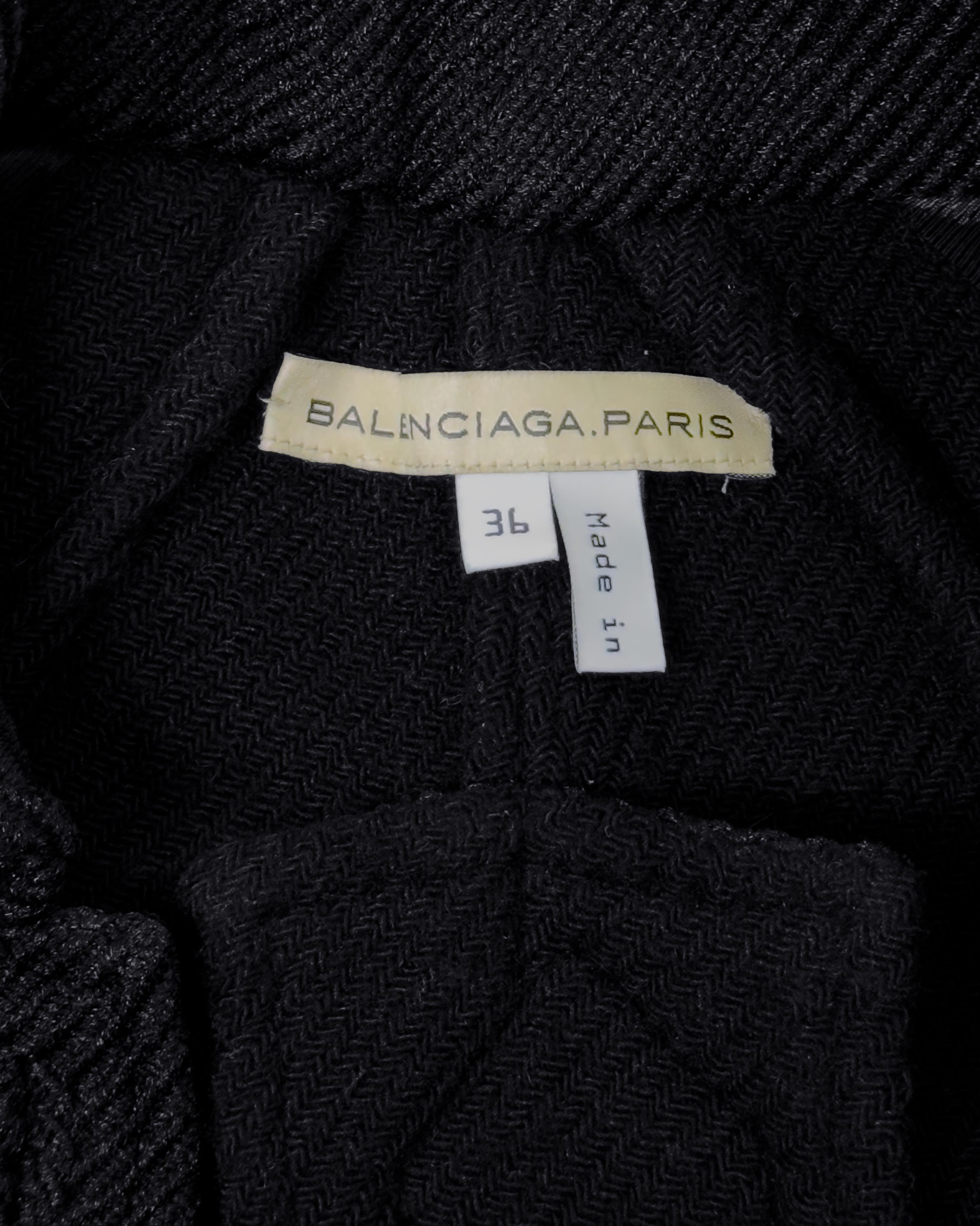 Balenciaga by Nicolas Ghesquière FW 2003 Runway Black Sleeveless Shift Dress 36 For Sale 6