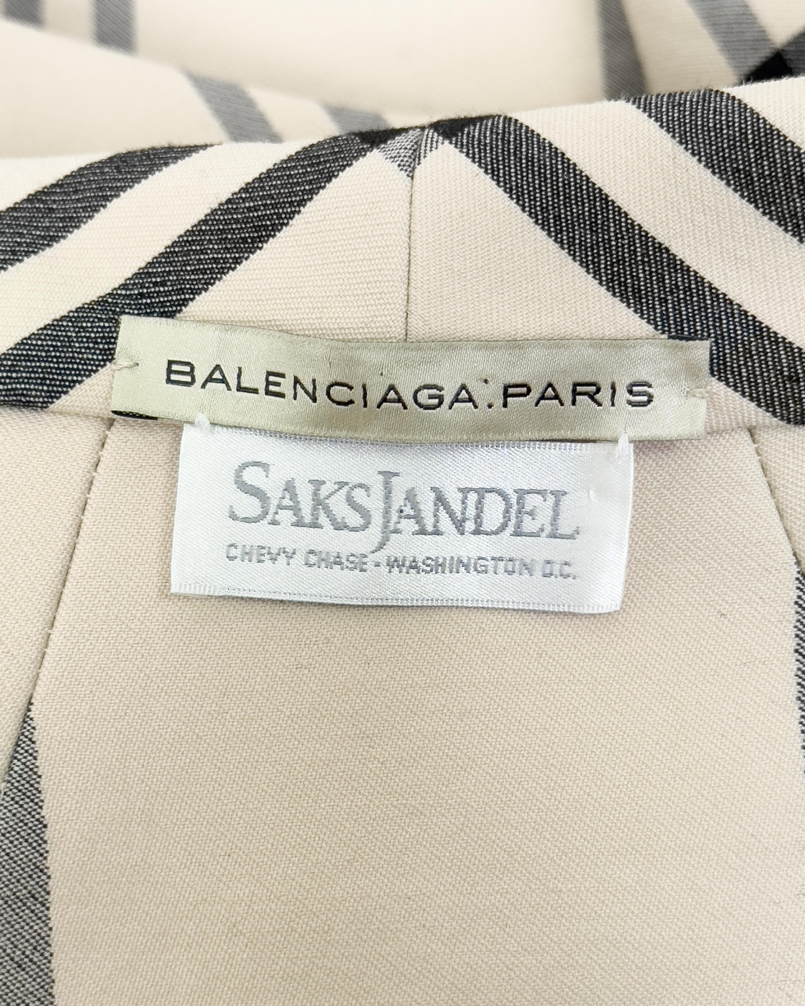 Balenciaga by Nicolas Ghesquière FW 2006 Runway Combinaison veste et jupe en laine à carreaux en vente 6