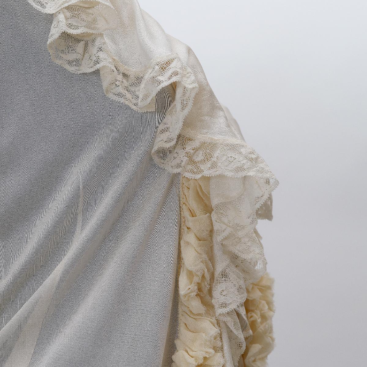 Women's Balenciaga by Nicolas Ghesquière SS-2006 Silk Ruffle Top
