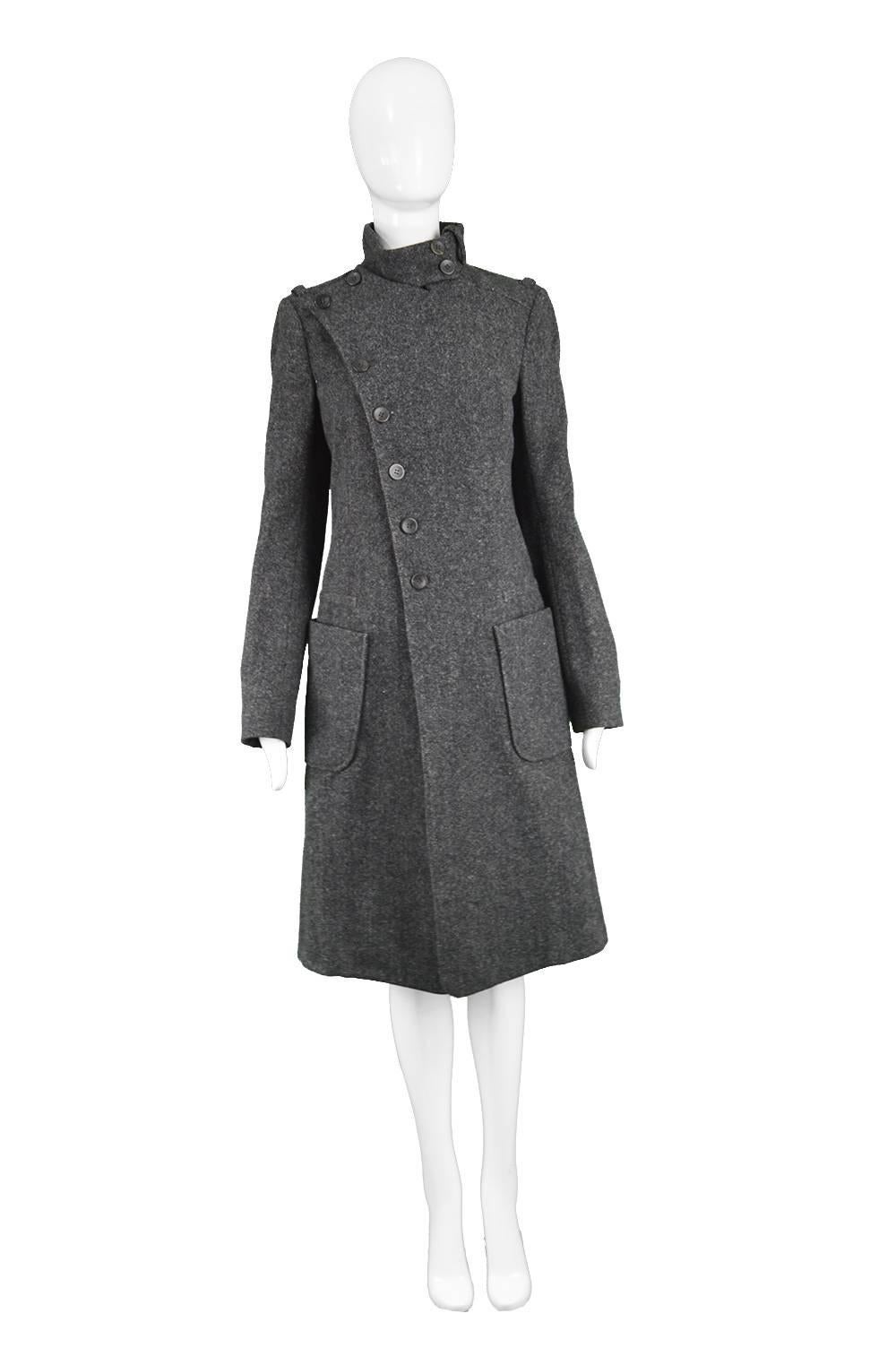 Balenciaga by Nicolas Ghesquiere Gray Wool & Cashmere Military Style Coat 

Size: Marked 38 which is roughly a UK 10/ US 6. Please check measurements.
Bust - 36” / 91cm (allow a couple of inches room for movement)
Waist - 34” / 86cm
Hips - 40” /