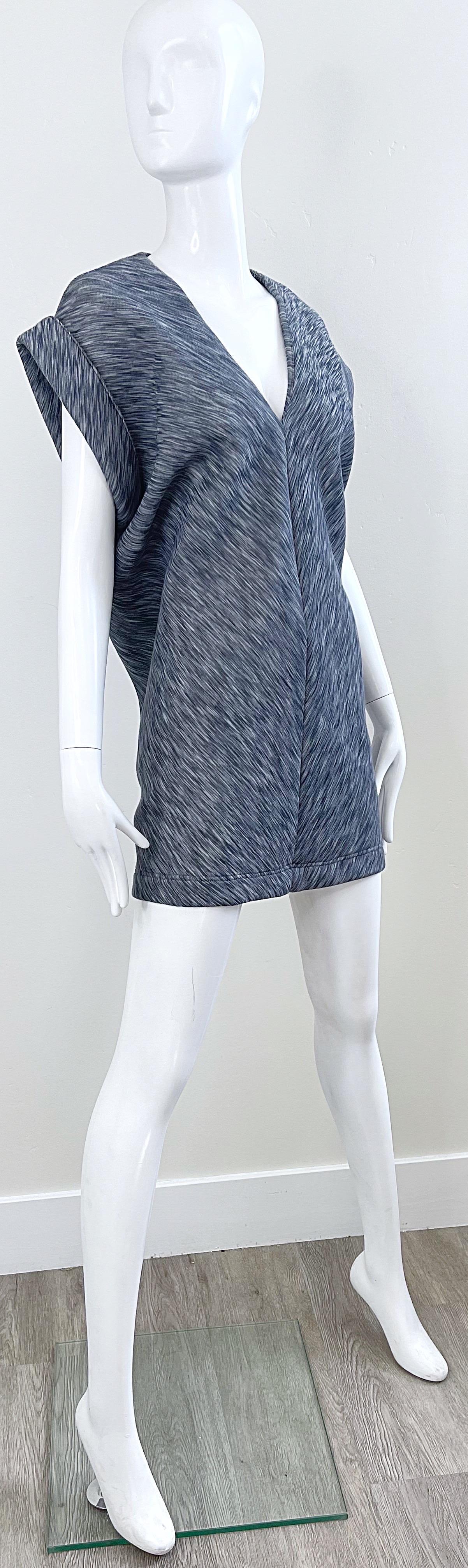 Balenciaga by Nicolas Ghesquiere Heather Grey Size 40 / 10 Sweatshirt Mini Dress For Sale 7