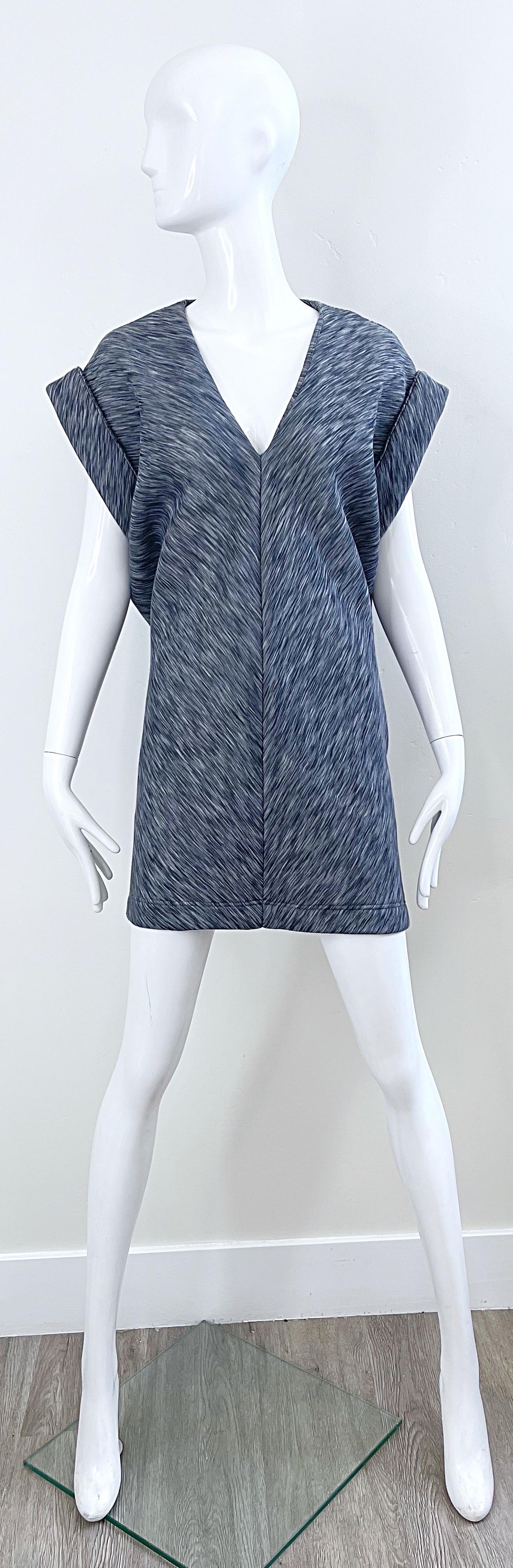 Balenciaga by Nicolas Ghesquiere Heather Grey Size 40 / 10 Sweatshirt Mini Dress For Sale 9