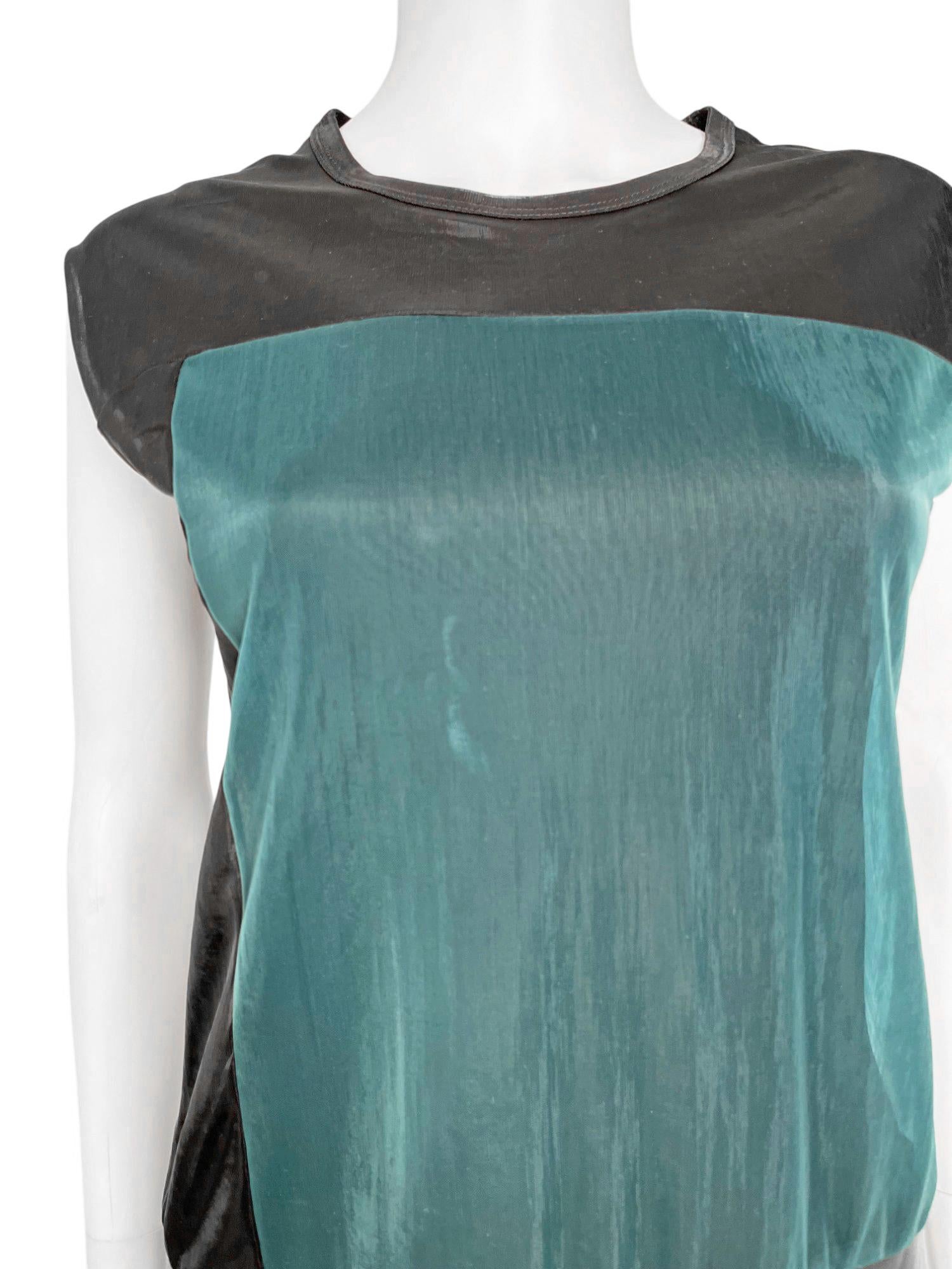 Balenciaga by Nicolas Ghesquière S/S 2010 - Robe en soie à pans noirs et verts Pour femmes en vente