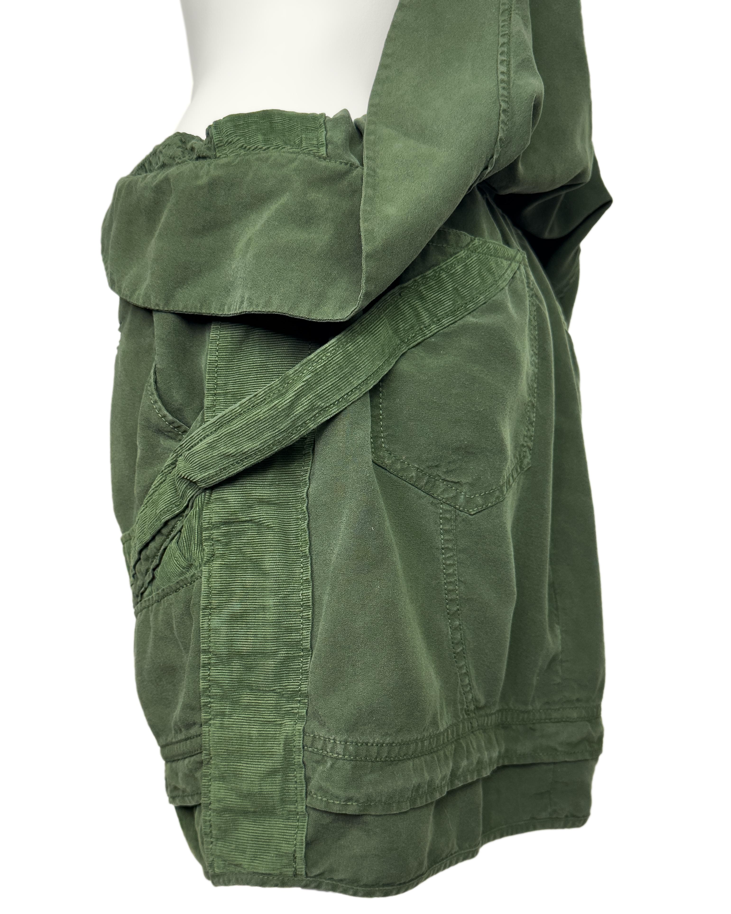 Balenciaga by Nicolas Ghesquière SS 2002 Grüner Cargo Style Halter Rock/Romper im Angebot 3