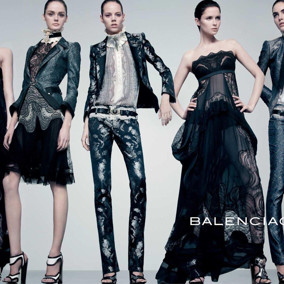 A statement of sculptural tailoring and ornate precision, this archival two-piece suit from Nicolas Ghesquière’s Spring/Summer 2006 collection for Balenciaga is one of the designer’s most theatrical runway moments. Worn on the catwalk and featured