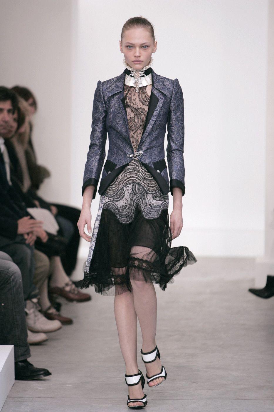 Balenciaga by Nicolas Ghesquière SS 2006 Runway Baroque Silk Jacquard Pant Suit In Excellent Condition In Toronto, Ontario