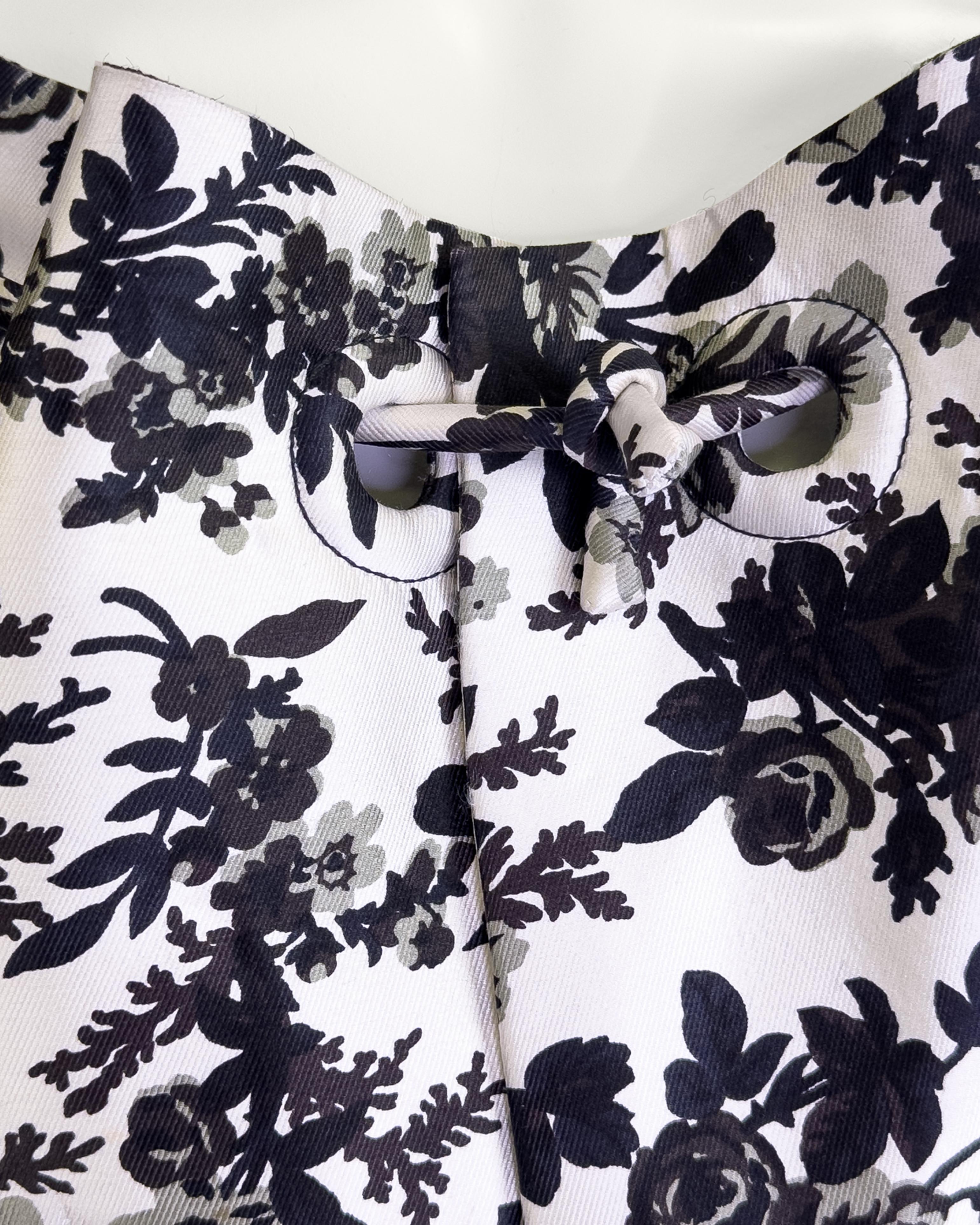 Balenciaga by Nicolas Ghesquiere SS 2008 Giacca floreale in seta e neoprene / Top in vendita 1