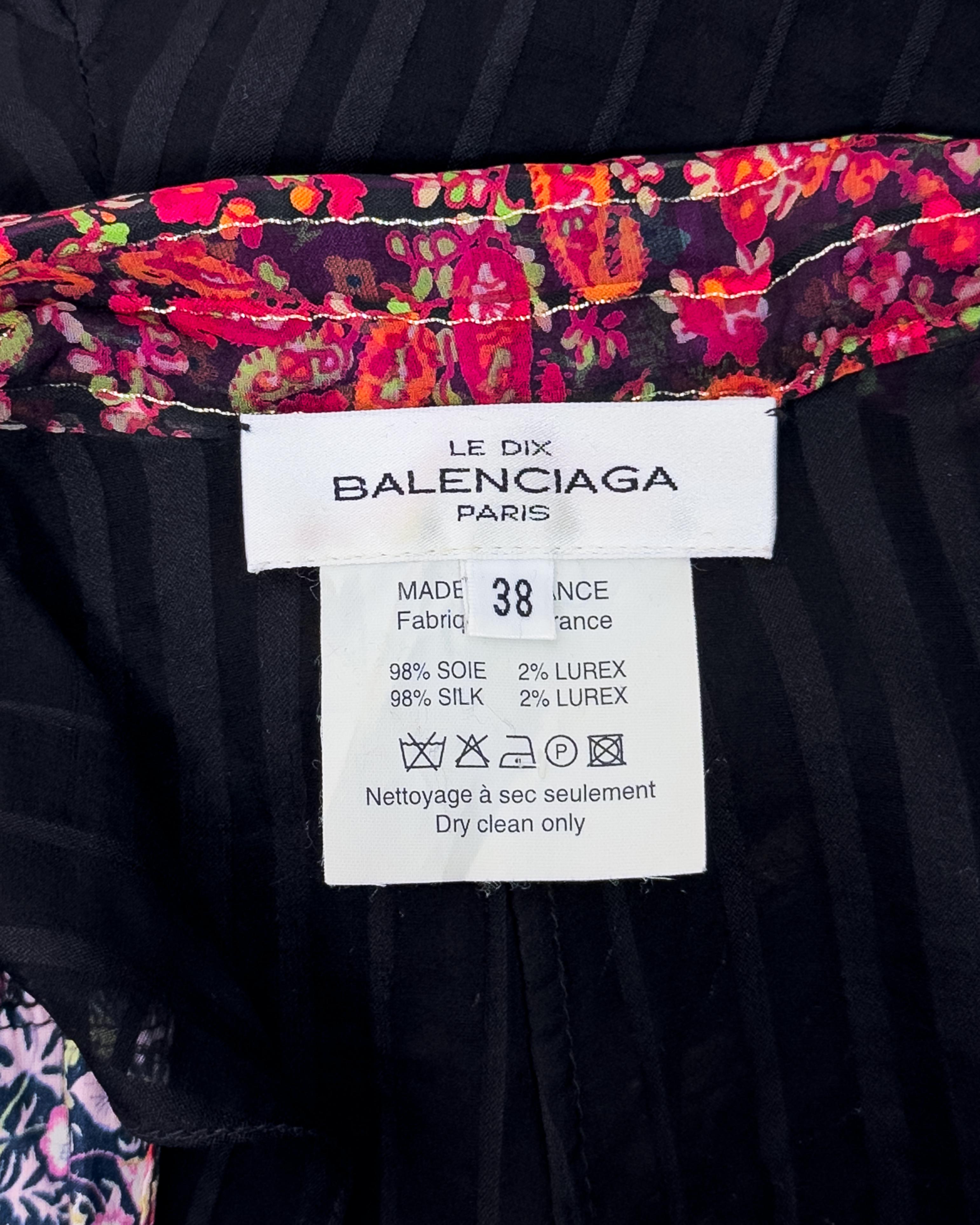 Balenciaga by Nicolas Ghesquière SS 2002 Top floreale in seta patchwork in passerella in vendita 6