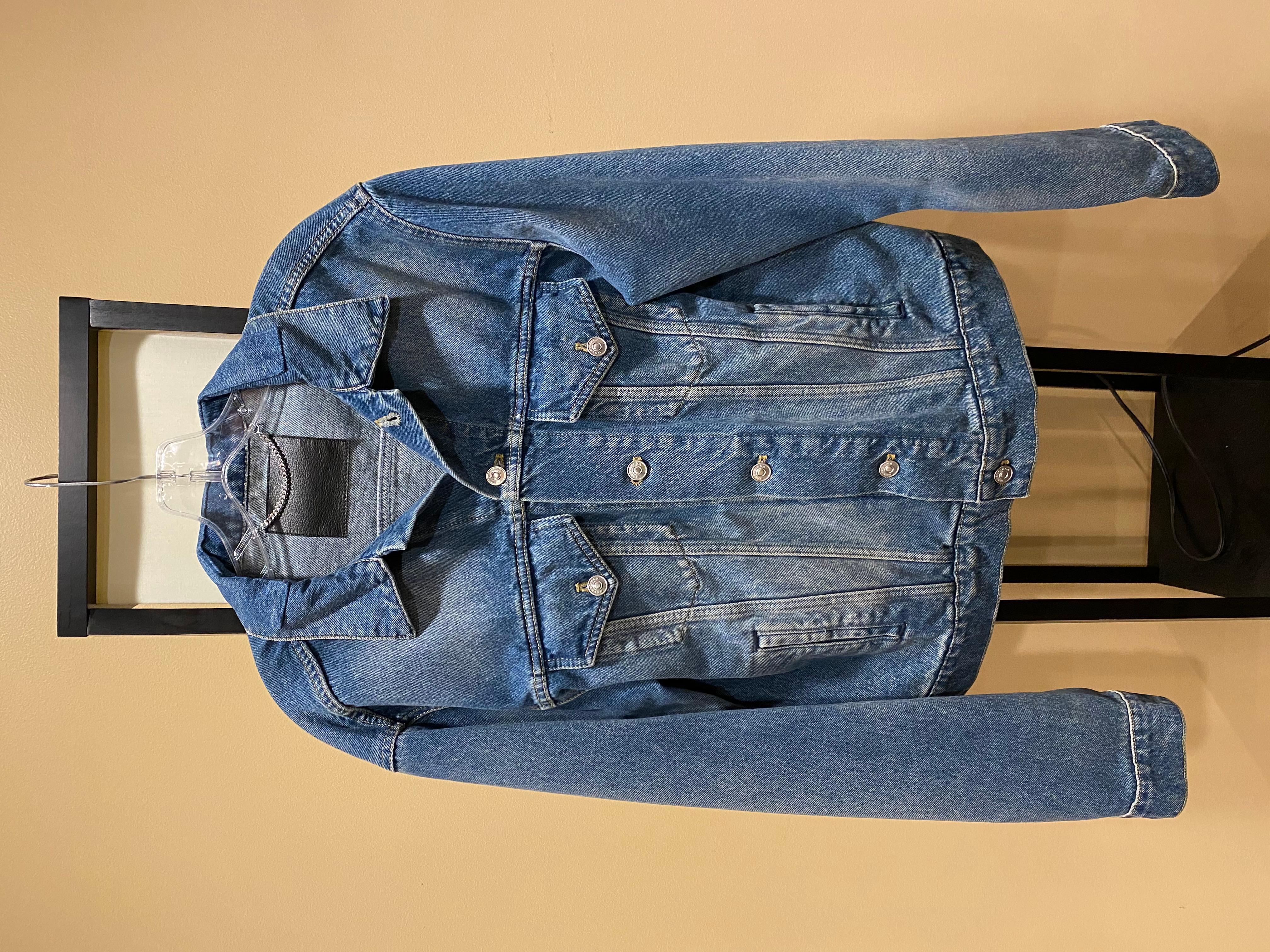 Balenciaga Campagna Denim 2017
Taglia 52 (grande)
Condizioni eccellenti

Misure:
Petto: 22