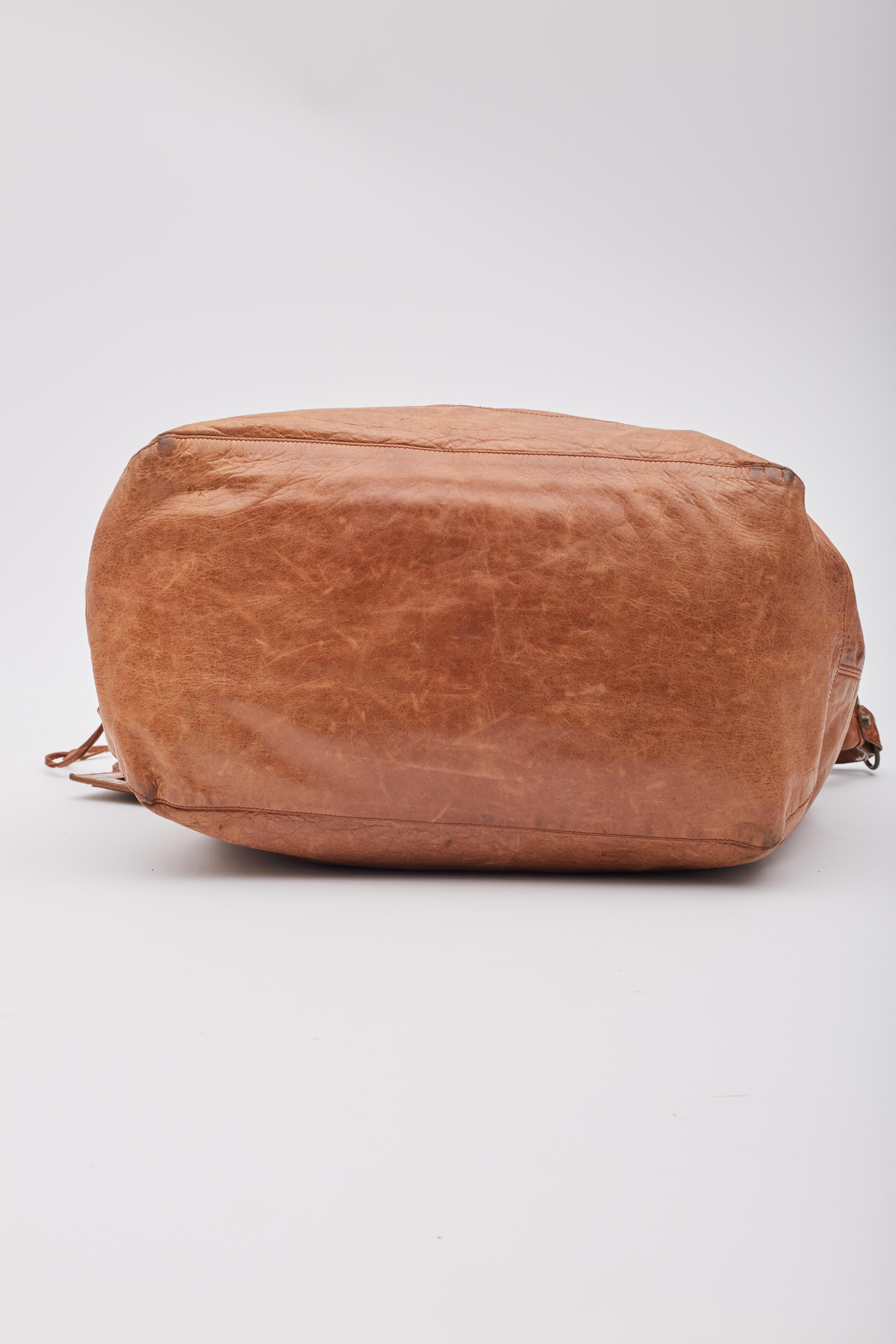 Balenciaga Caramel Leather Agneau Classic Hardware Day Hobo Bag 2