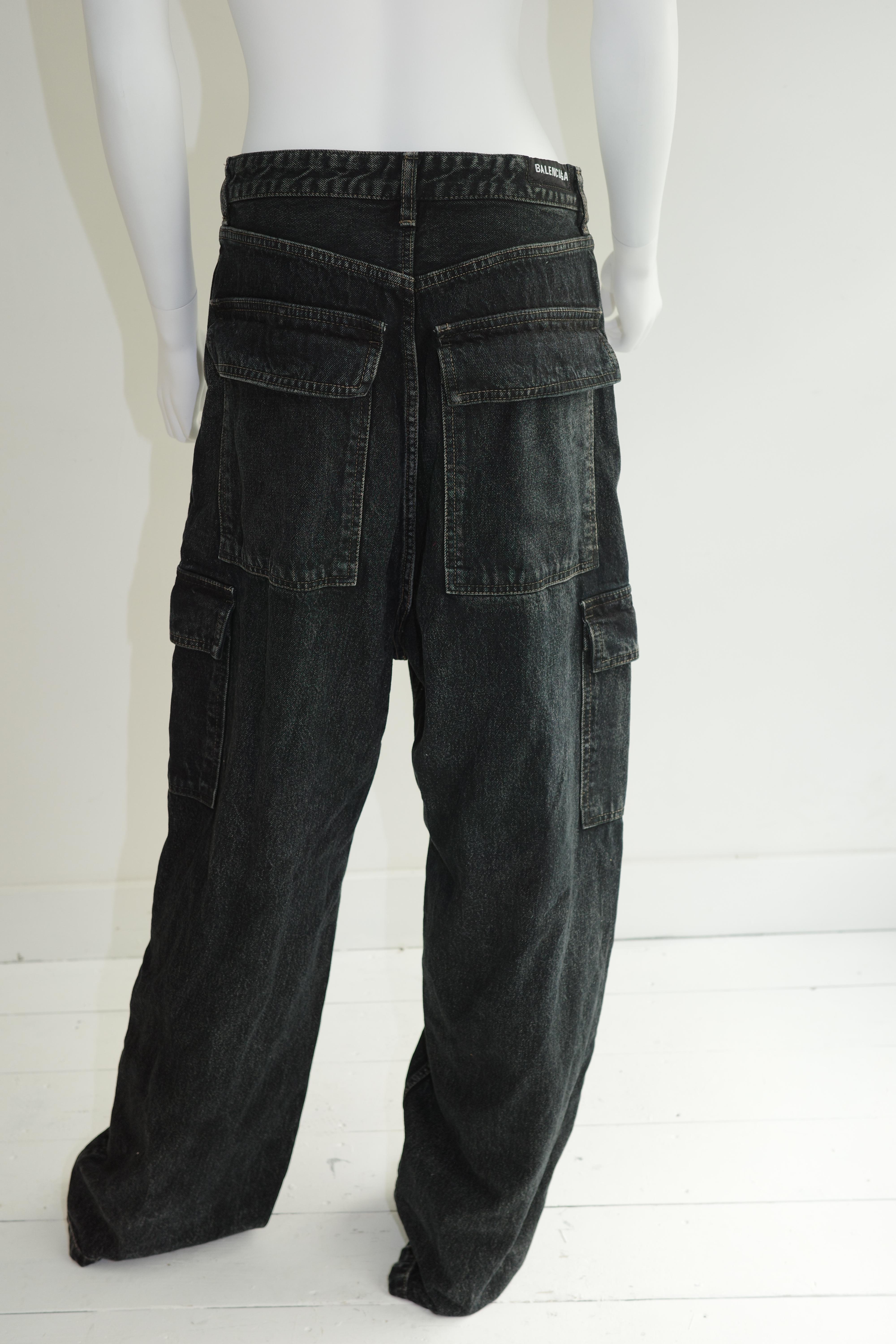 BALENCIAGA Cargo Baggy-Hose aus dunkelblauem Denim im Angebot 3