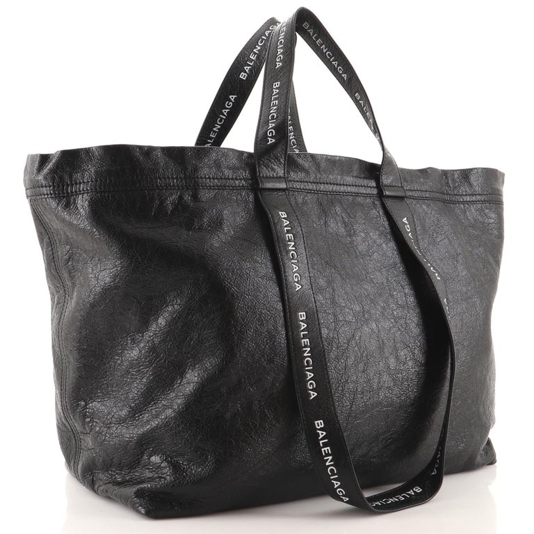 balenciaga carry shopper