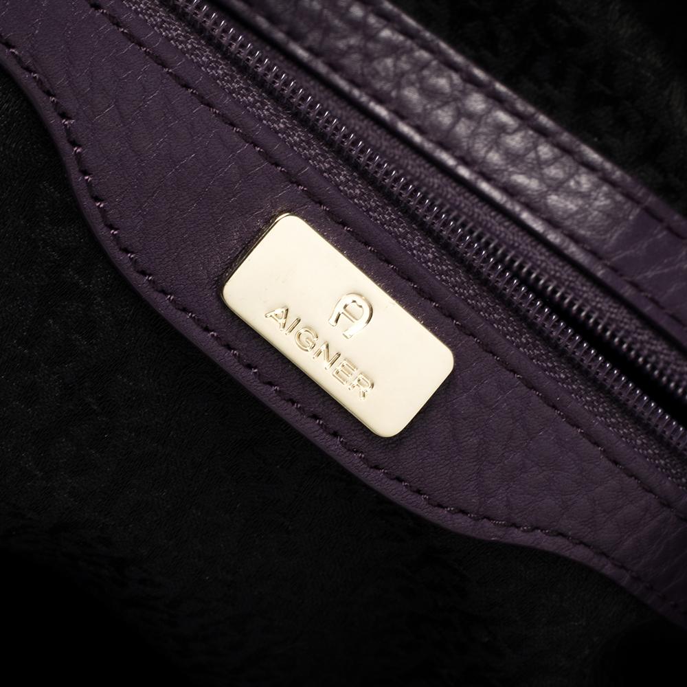 Balenciaga Castagna Leather GGH Brief Bag In Fair Condition In Dubai, Al Qouz 2