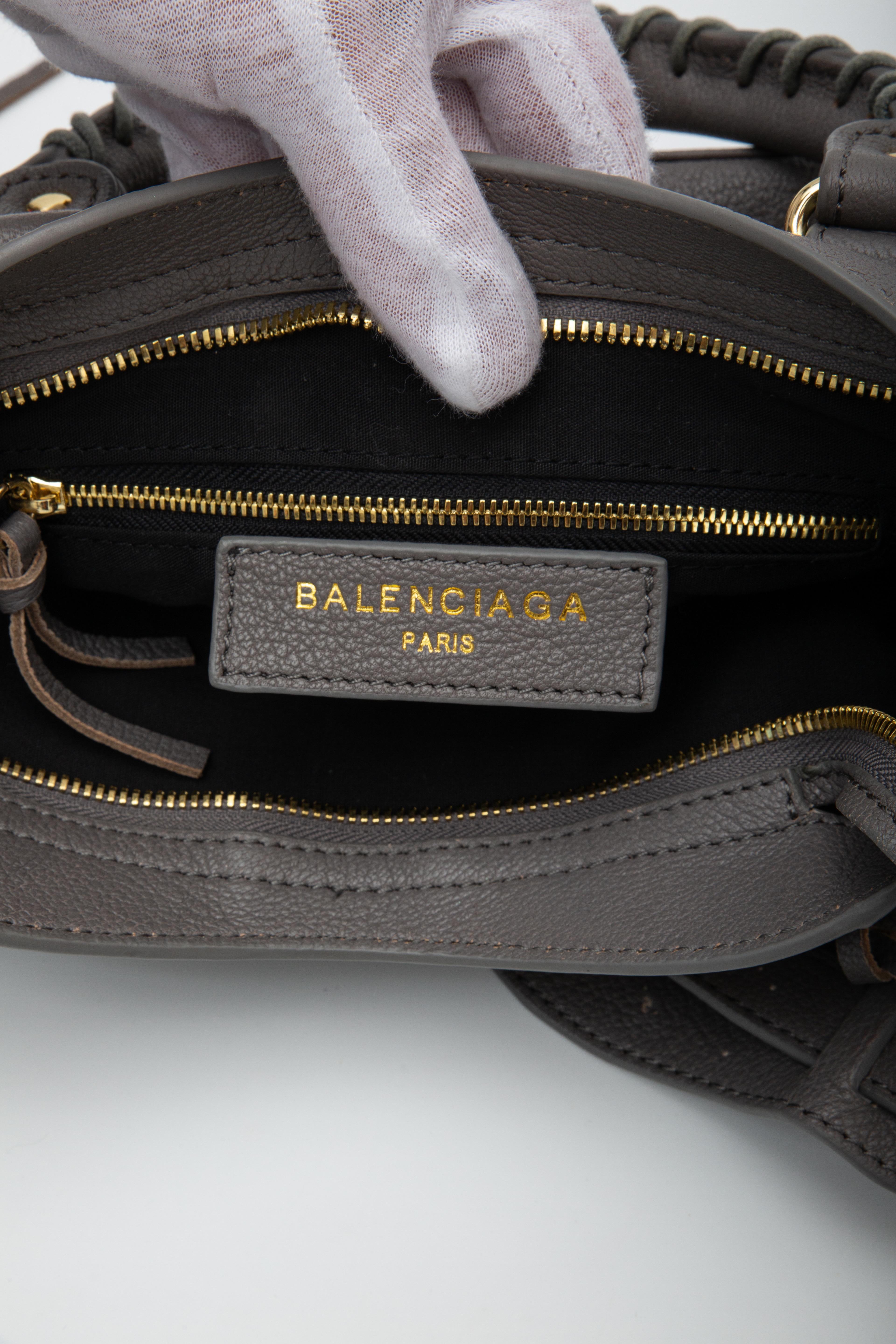 Balenciaga Chevre Gold Metallic Edge Hardware Mini City Gris Acier (390160) In Excellent Condition In Montreal, Quebec