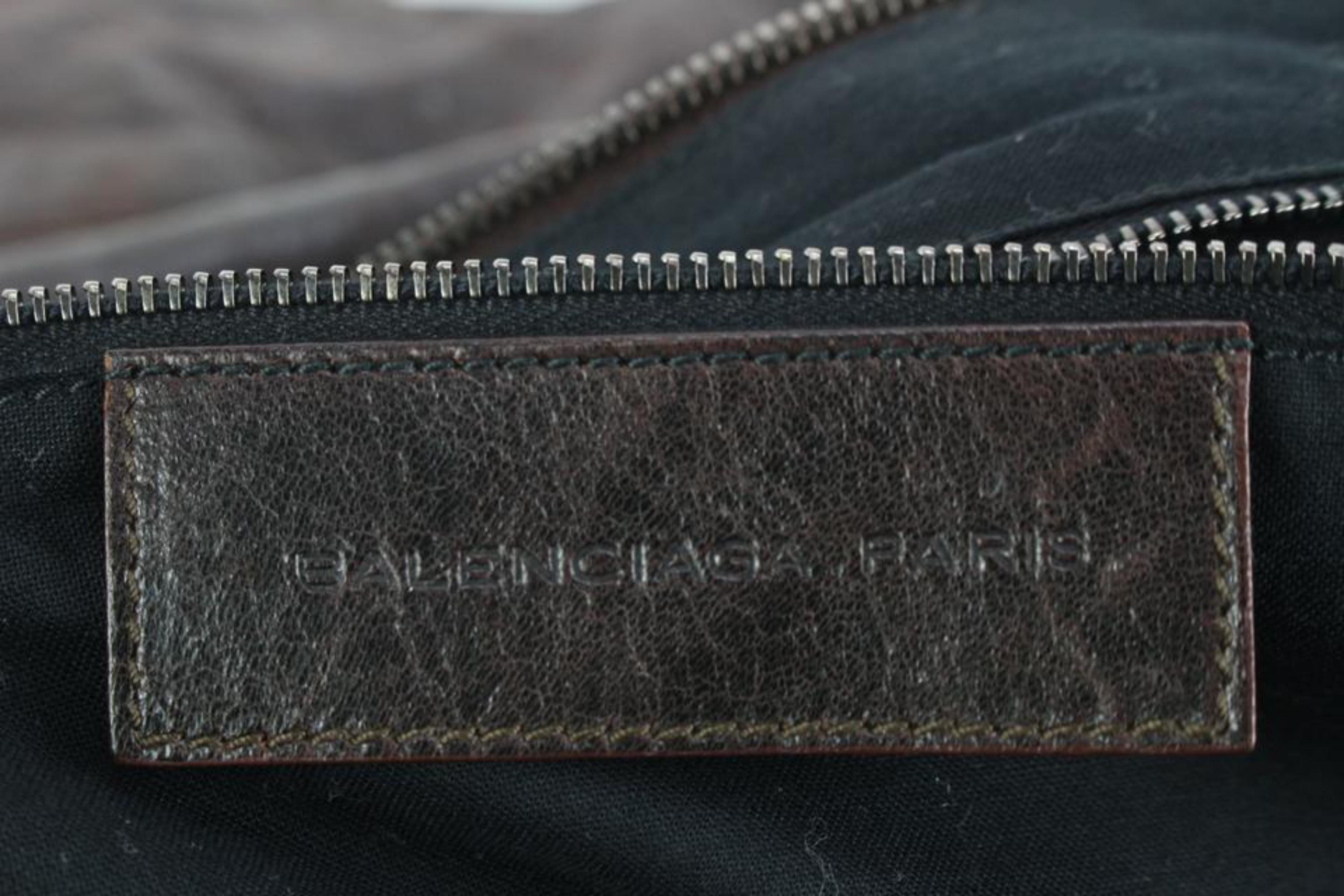Balenciaga Chocolate Chevre Leather Men's Day Messenger Bag 30ba54s For Sale 3