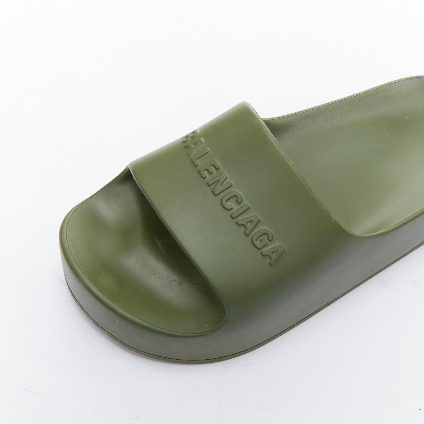 BALENCIAGA Chunky green debossed logo rubber platform pool slides EU36 For Sale 2
