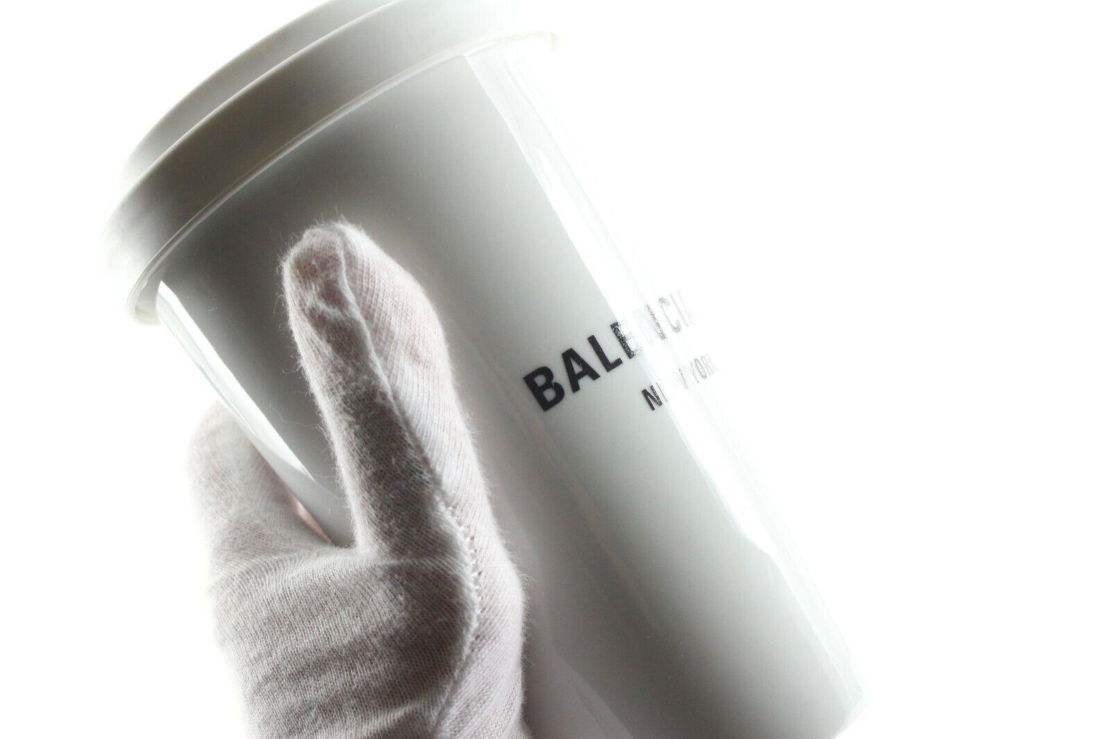 Gris Tasse à café Balenciaga Cities New York 100 % authentique BNIB 2BA523K en vente