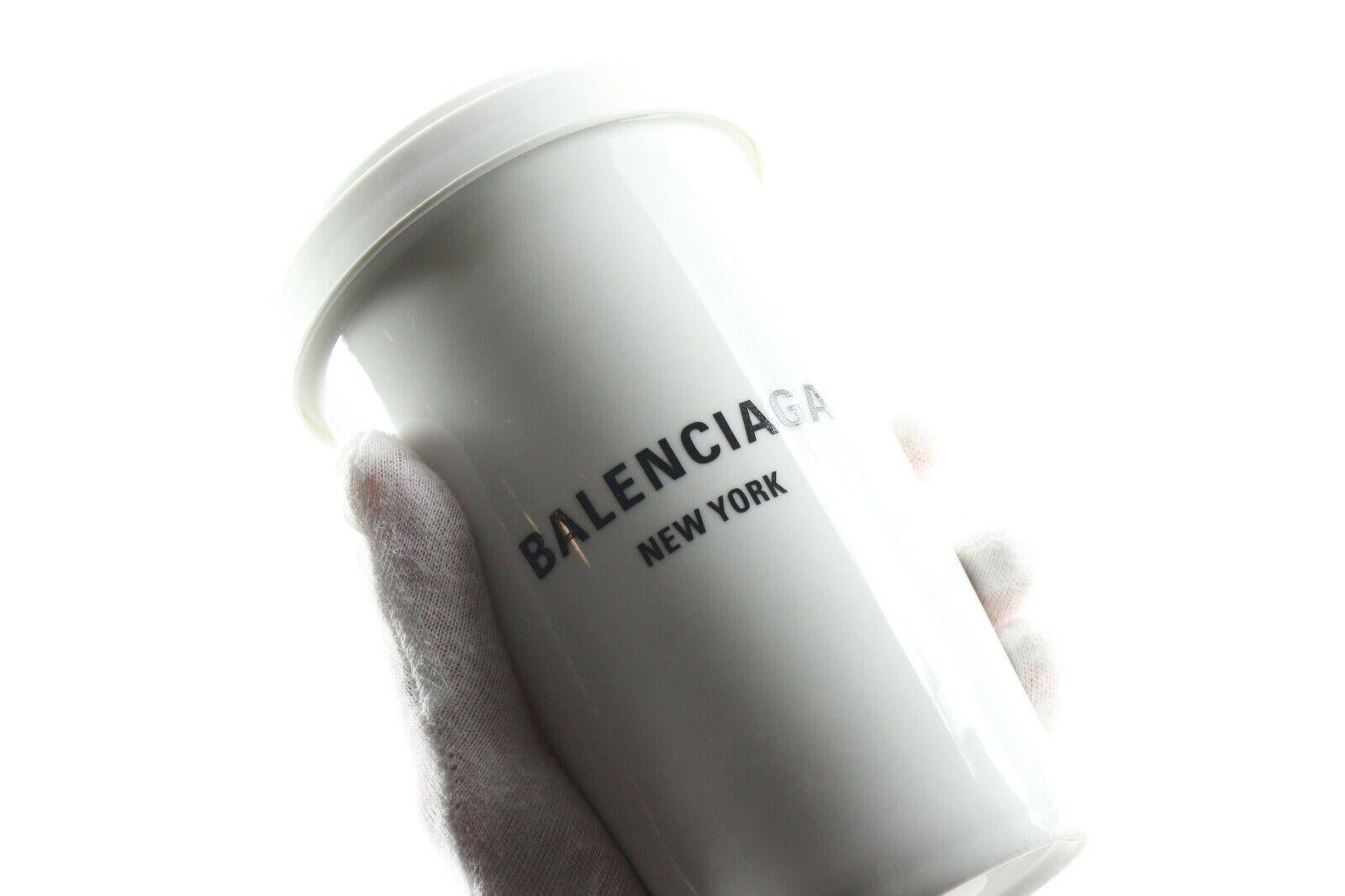 Women's or Men's Balenciaga Cities New York Coffee Mug 100% Authentic BNIB 2BA523K For Sale