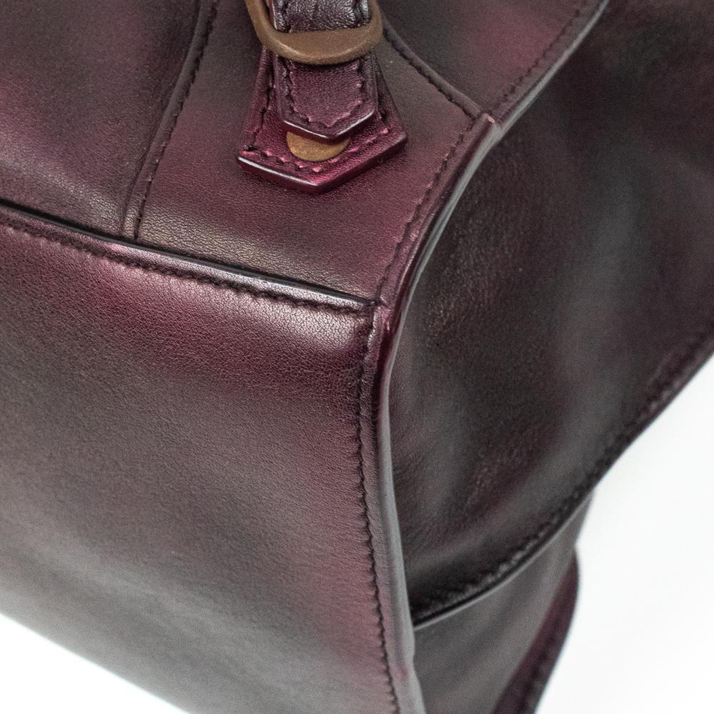 Balenciaga, City Bag in burgundy leather 5