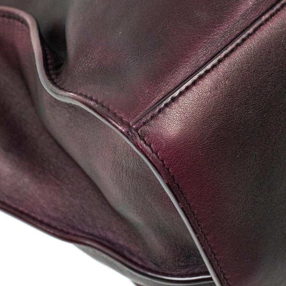 Balenciaga, City Bag in burgundy leather 6