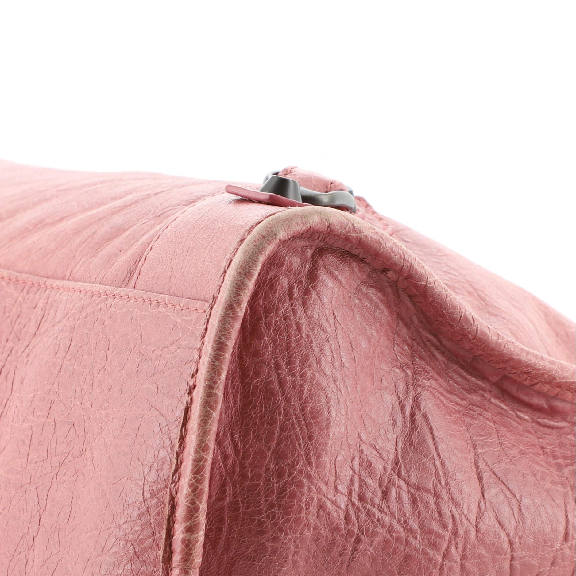 Balenciaga City Classic Studs Bag Leather Medium In Fair Condition In NY, NY