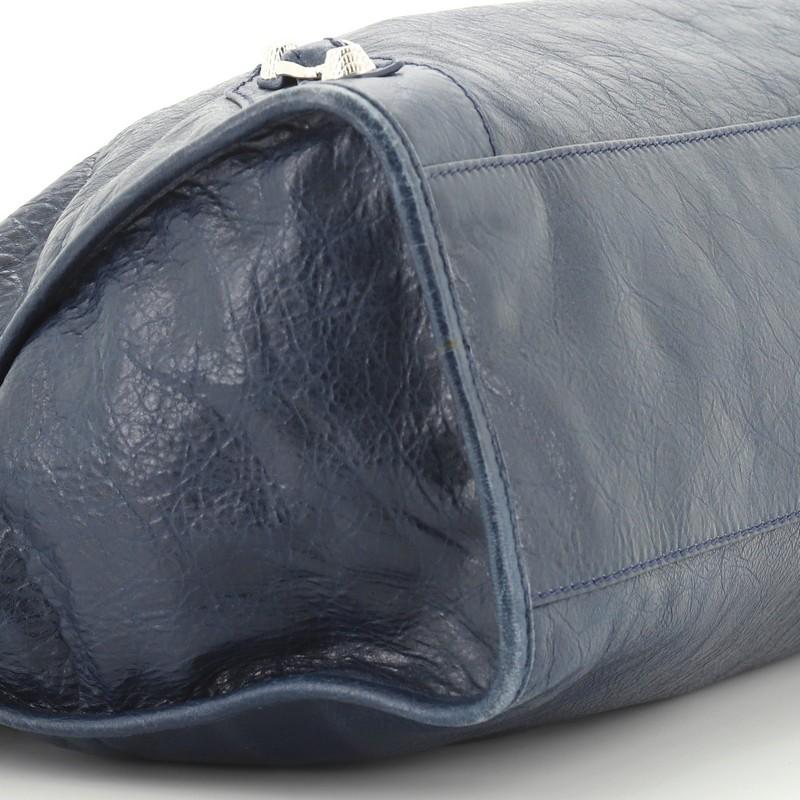 Balenciaga City Giant Studs Bag Leather Medium  2