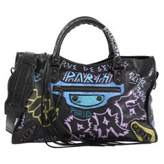 Balenciaga City Graffiti Classic Sac en cuir clouté Moyen