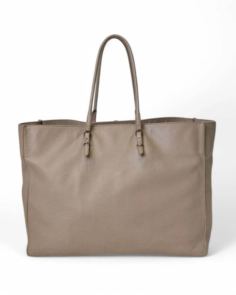 Balenciaga City Papier A4 Beige In Good Condition For Sale In Torre Del Greco, IT