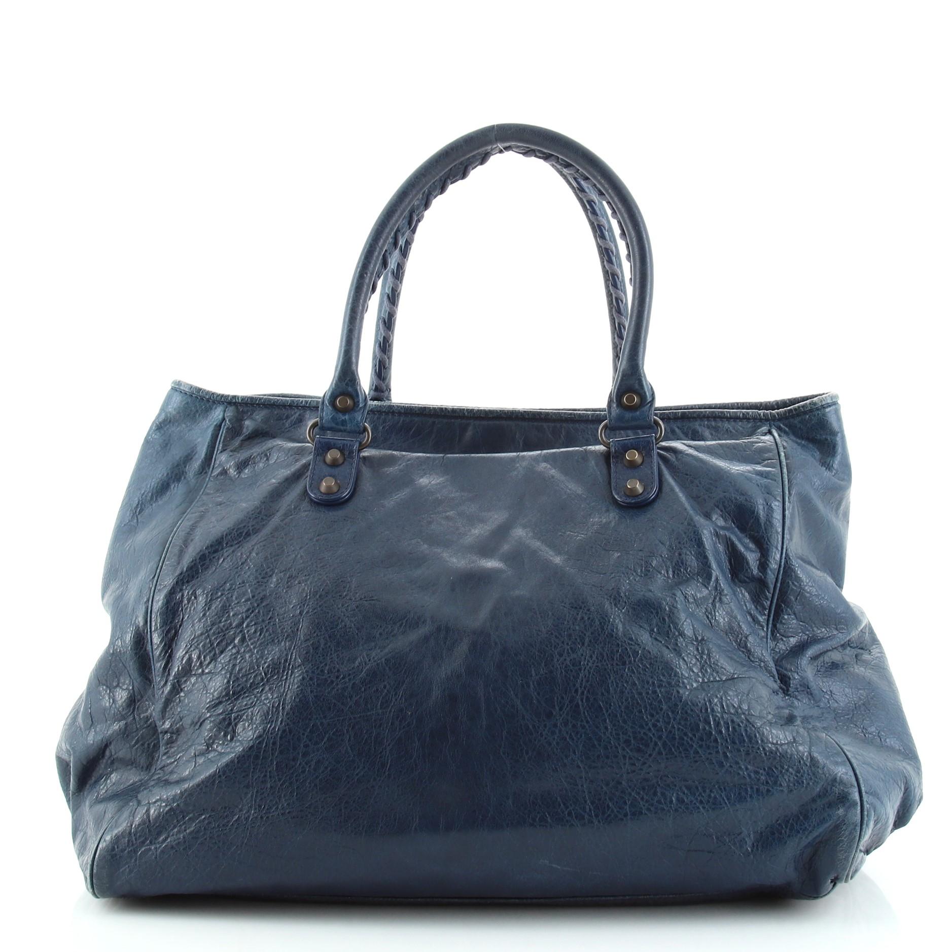 Balenciaga Classic Studs Sunday Tote Leather Large In Fair Condition In NY, NY
