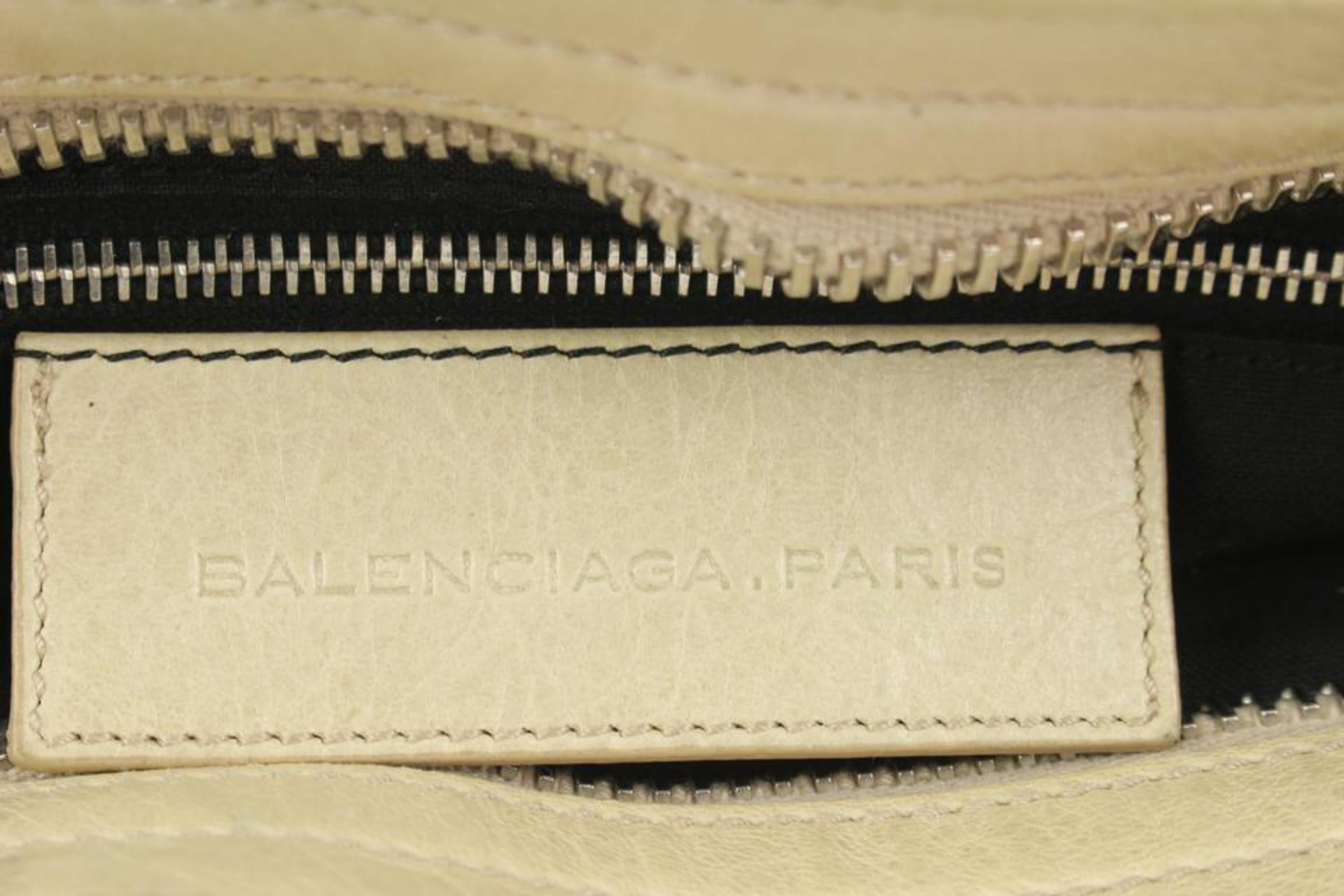 Balenciaga - Sac de ville Giant 21 en cuir crème Agneau avec accessoires en argent 1BAL1020 en vente 4