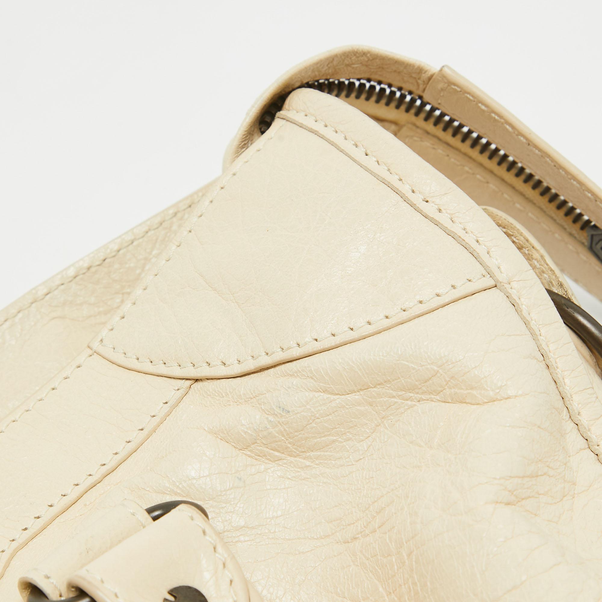 Balenciaga Cream Leather RH Classic City Bag For Sale 11