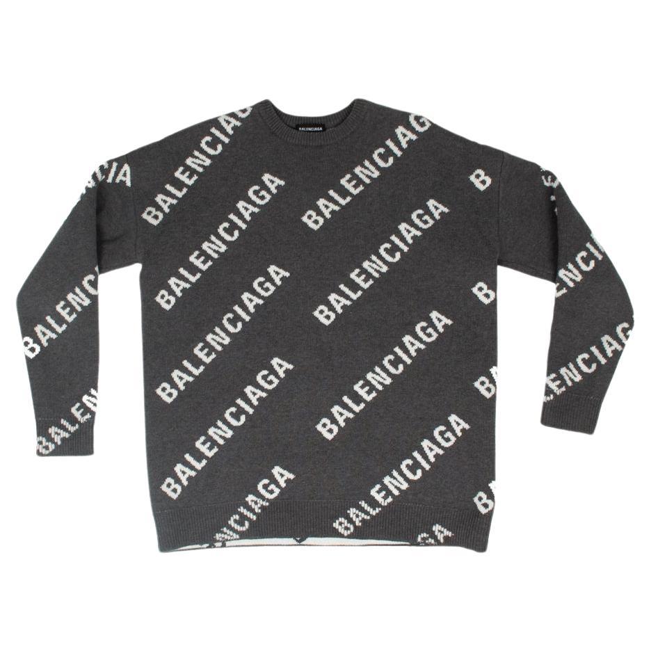 Balenciaga Crew Neck Logo Men Sweater Size M, S628 For Sale
