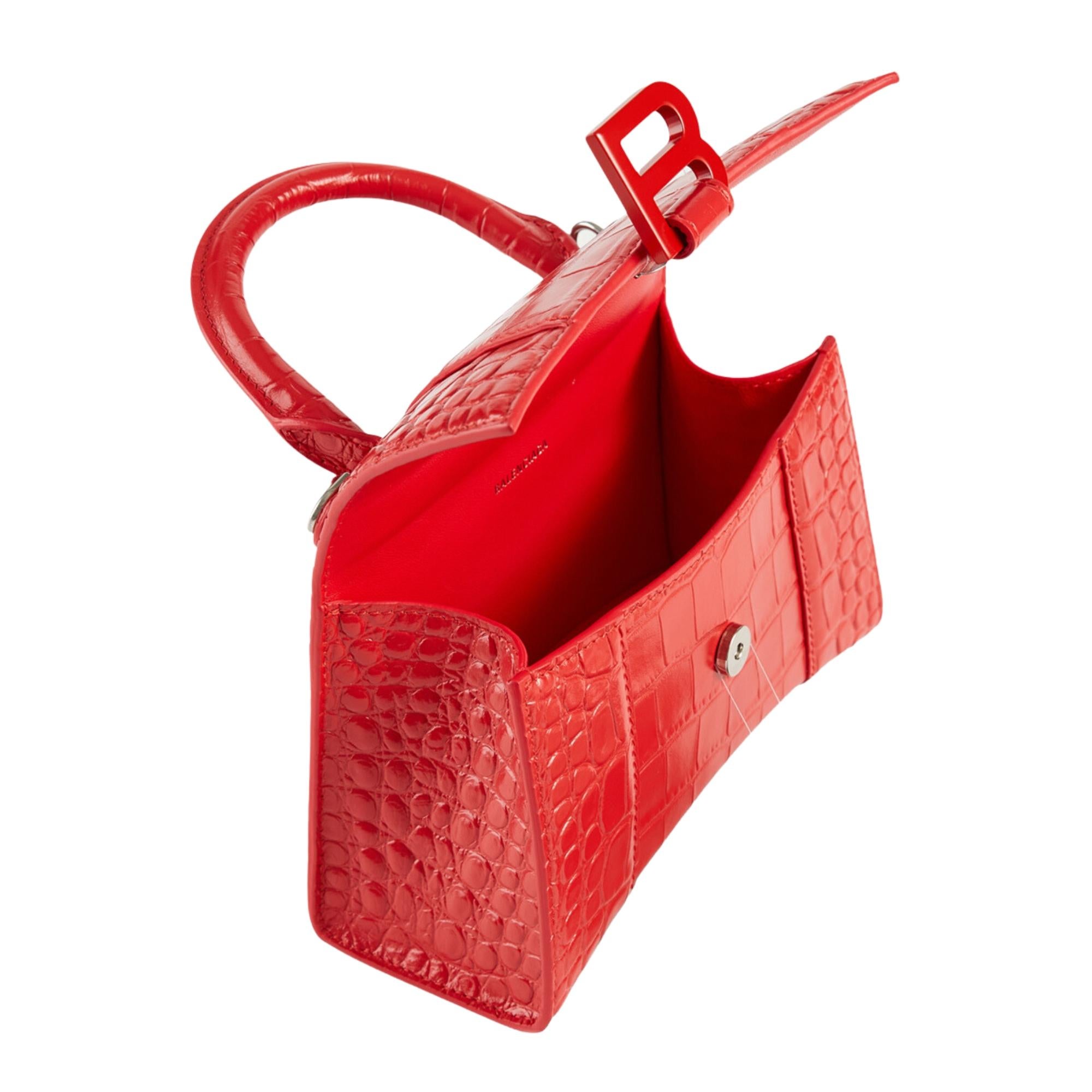 Balenciaga Rote Sanduhrtasche aus Leder mit Krokoprägung Extra klein im Angebot 1