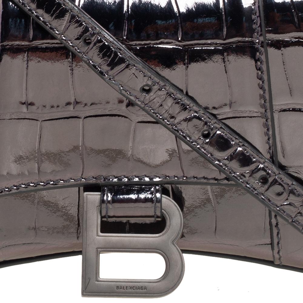 Balenciaga Croc Embossed Mirrored Leather Small Hourglass Top Handle Bag In Good Condition In Dubai, Al Qouz 2