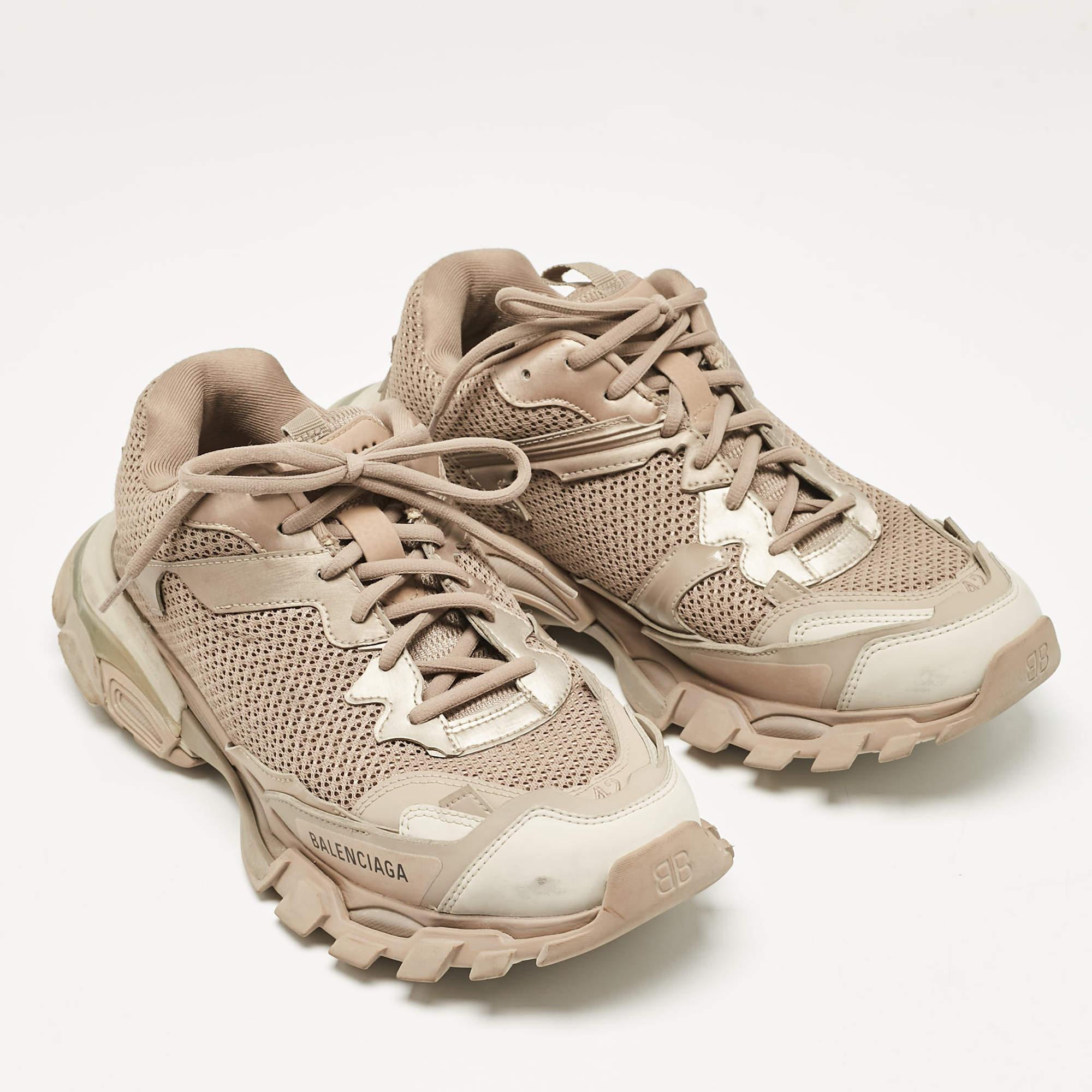 Men's Balenciaga Dark Beige Mesh and Leather Track 3 Sneakers Size 42 For Sale