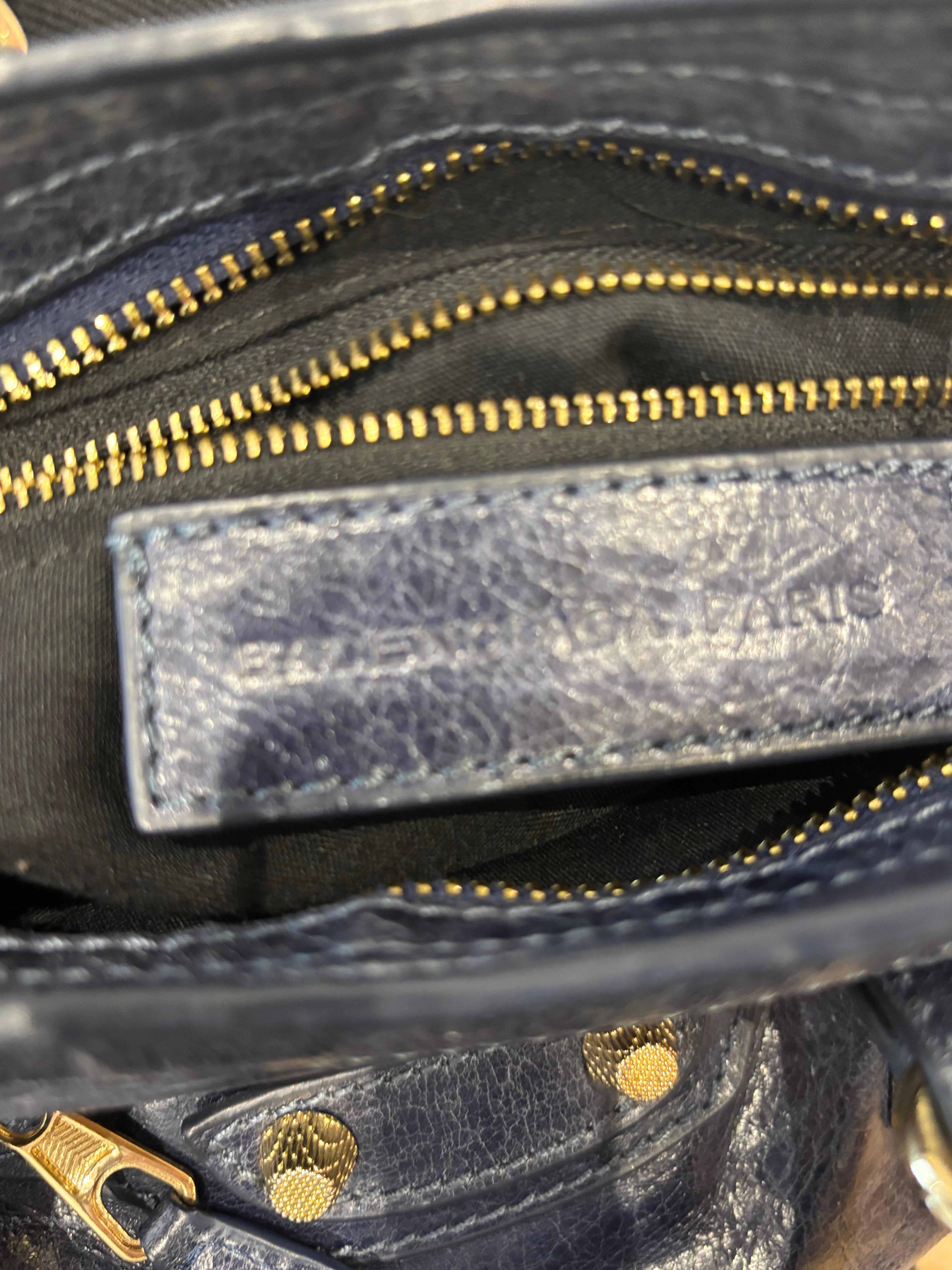 Balenciaga Dark Blue Aged Lambskin Classic Small City Bag w/Mirror For Sale 7
