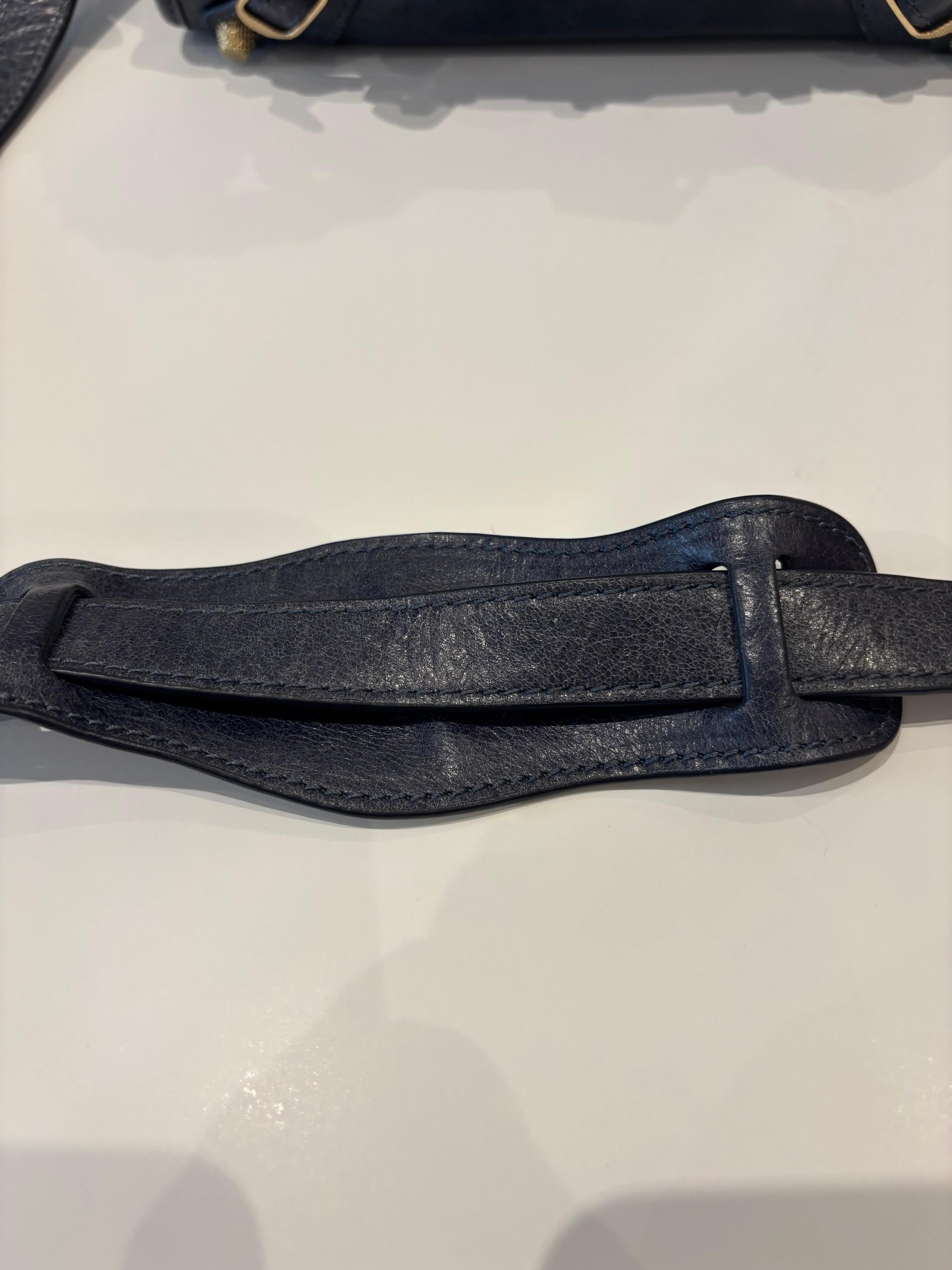 Balenciaga Dark Blue Aged Lambskin Classic Small City Bag w/Mirror For Sale 1